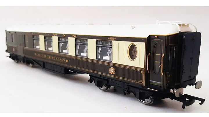 Hornby Pullman Car No. 167 Third Class  R4165