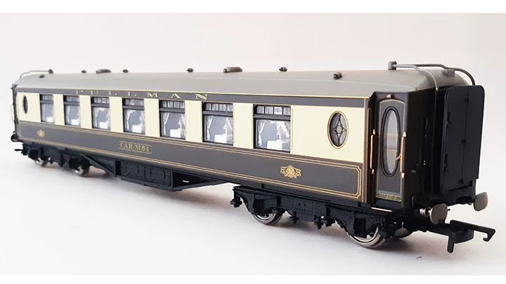 Hornby Pullman Car No. 64 R4163