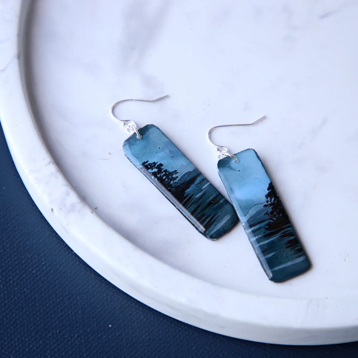 1200 deep blue 02.jpg