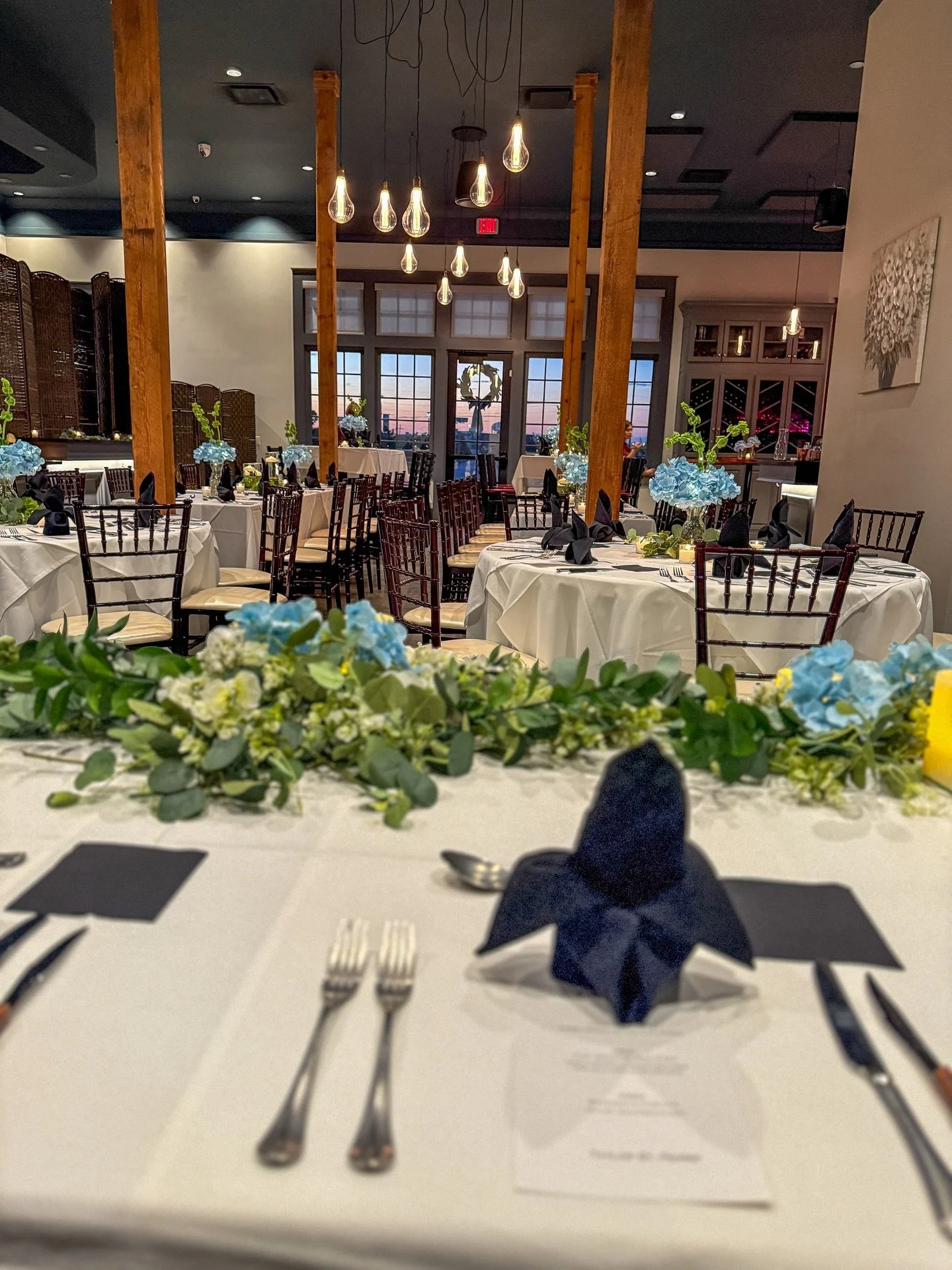 ✨ Such a lovely evening at Cuvée last night as we hosted a beautiful private event for family and friends. 🥂💙
Wishing Luke & Taylor all the love, laughter, and happiness as they say “I do” tonight — cheers to a bright