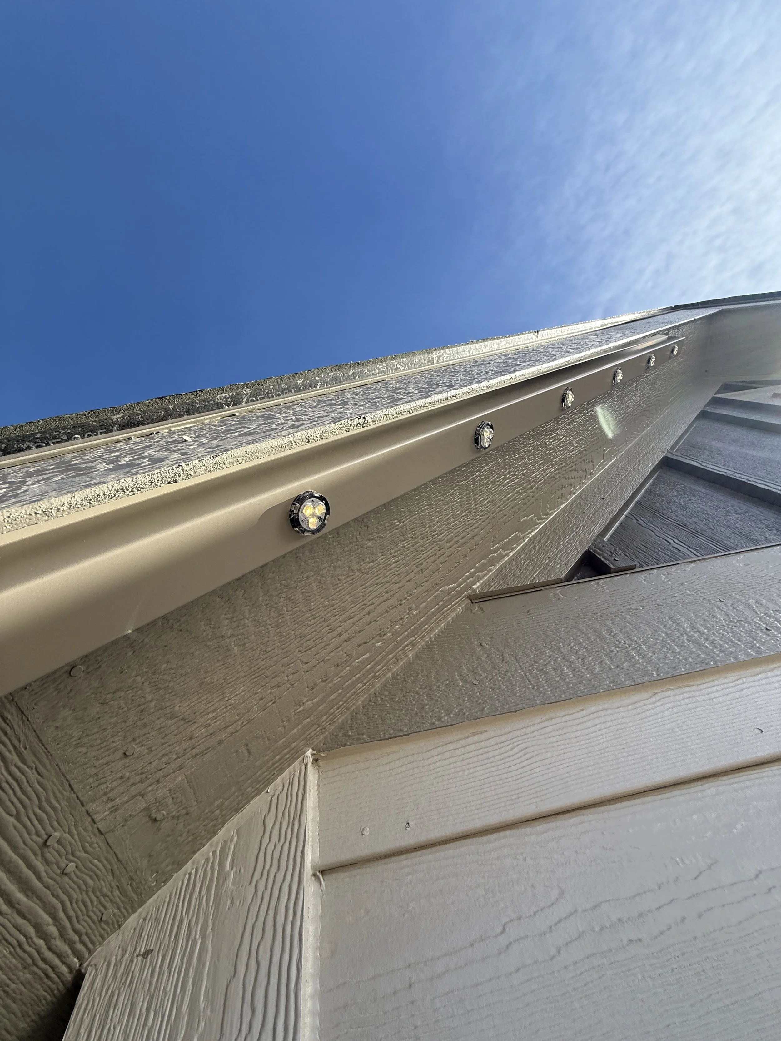 What Homeowners Need to Know About Permanent Holiday & Soffit Lighting in Northern Colorado