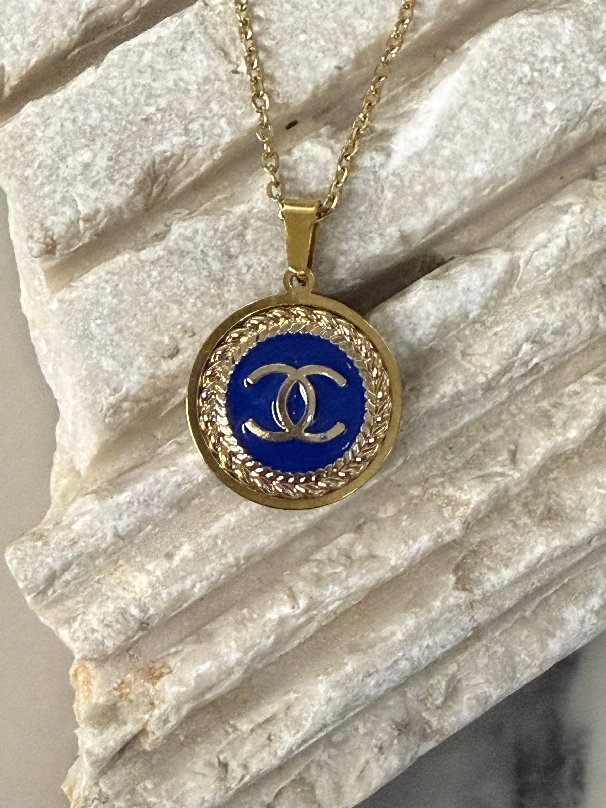 Smykke Chanel blå medium