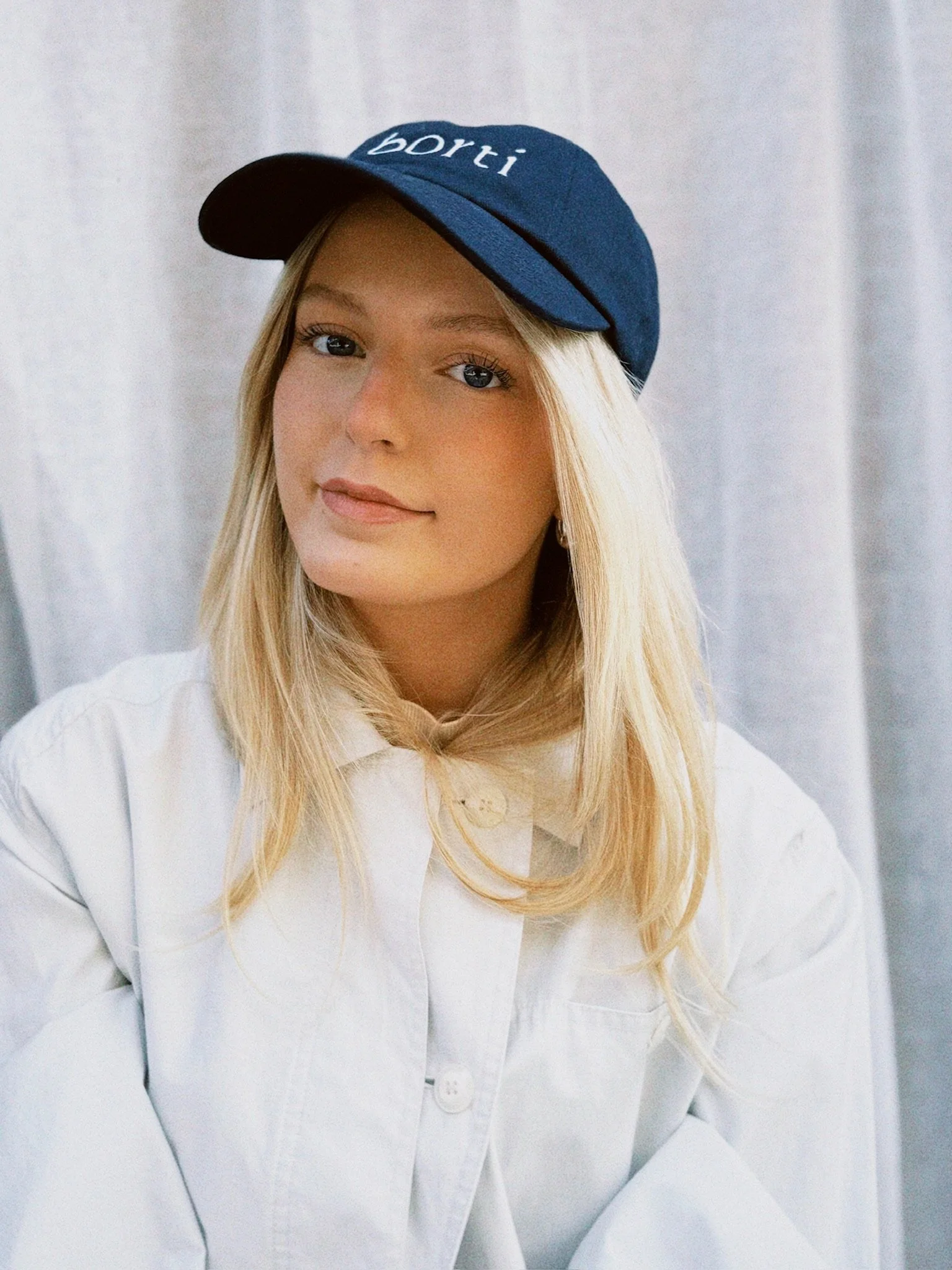 Borti caps blå/hvit logo