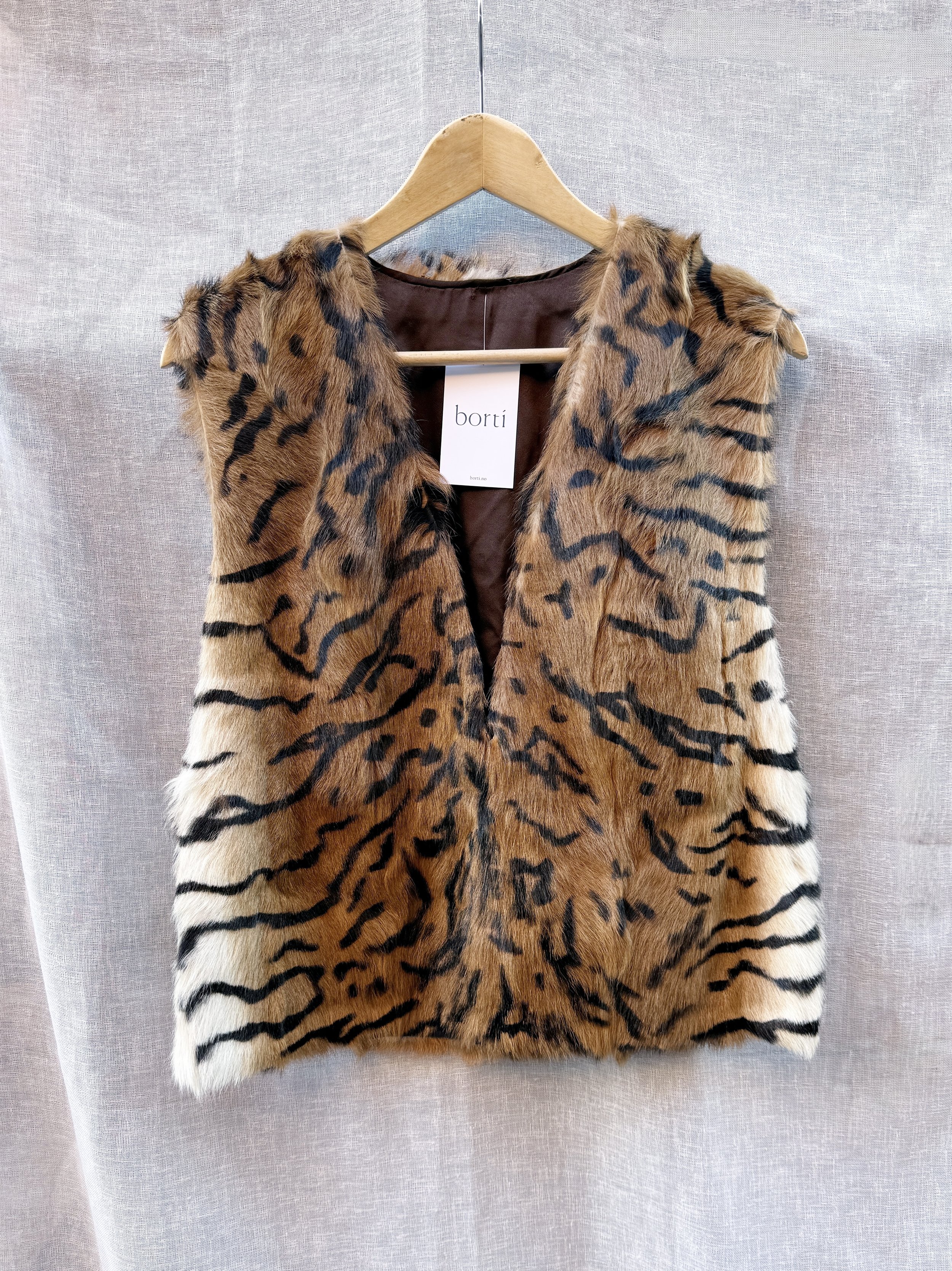 Vest pels tigerstriper