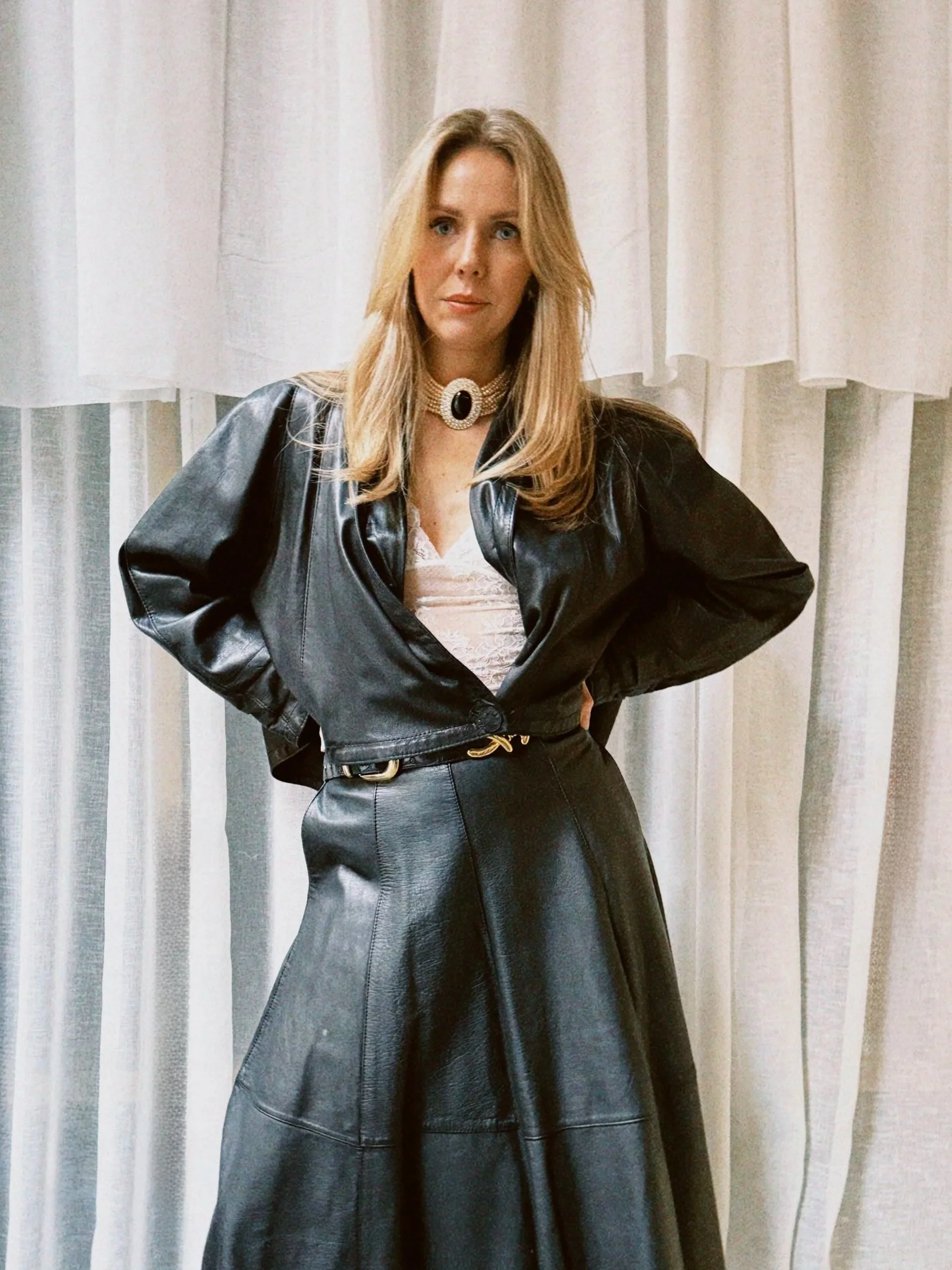 Jakke vid skinn sort