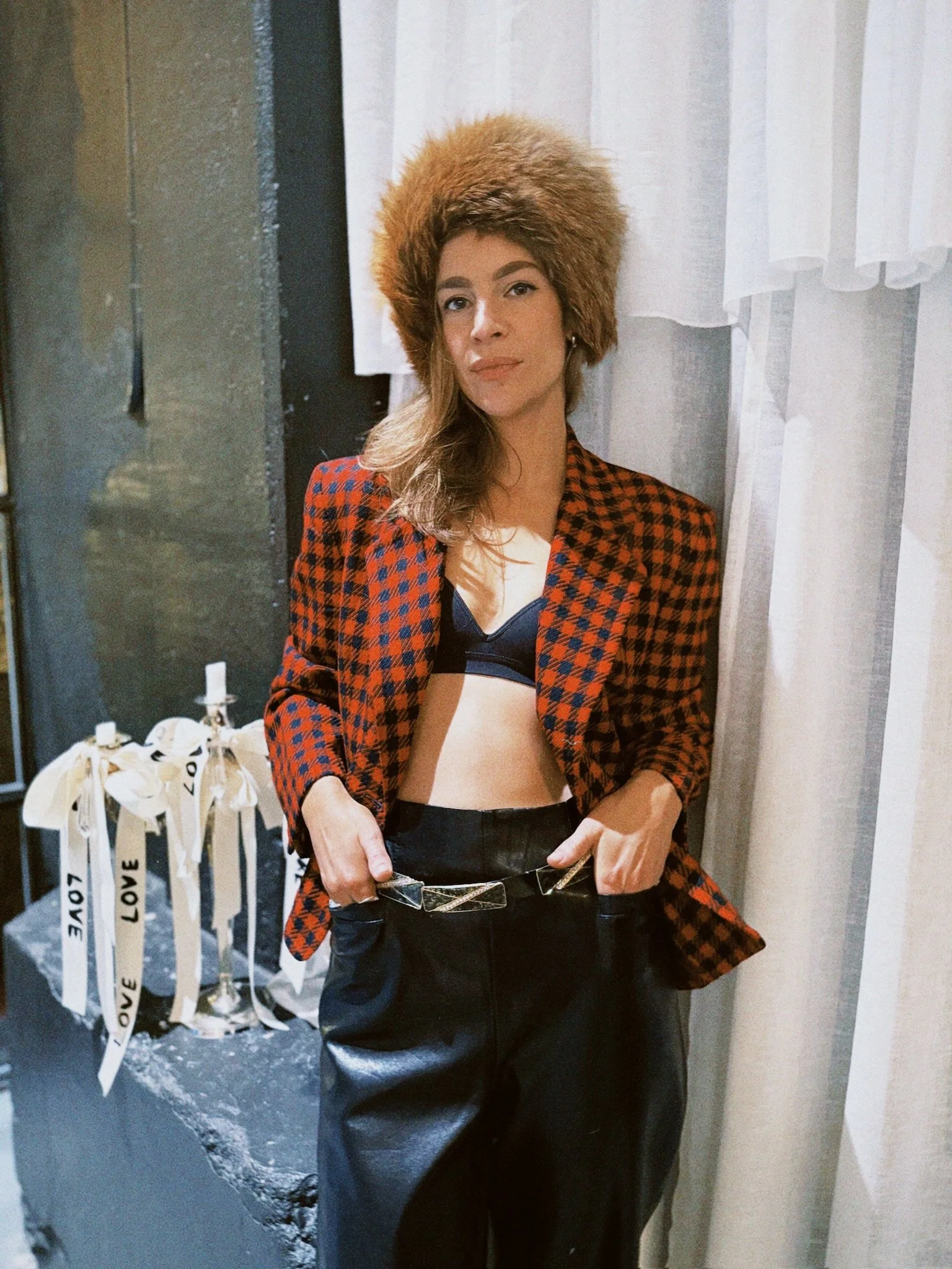 Jakke rød/blå hundetann