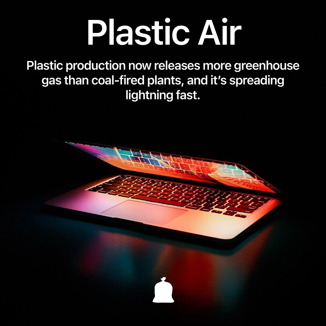 Plastic_apple_v1.jpg