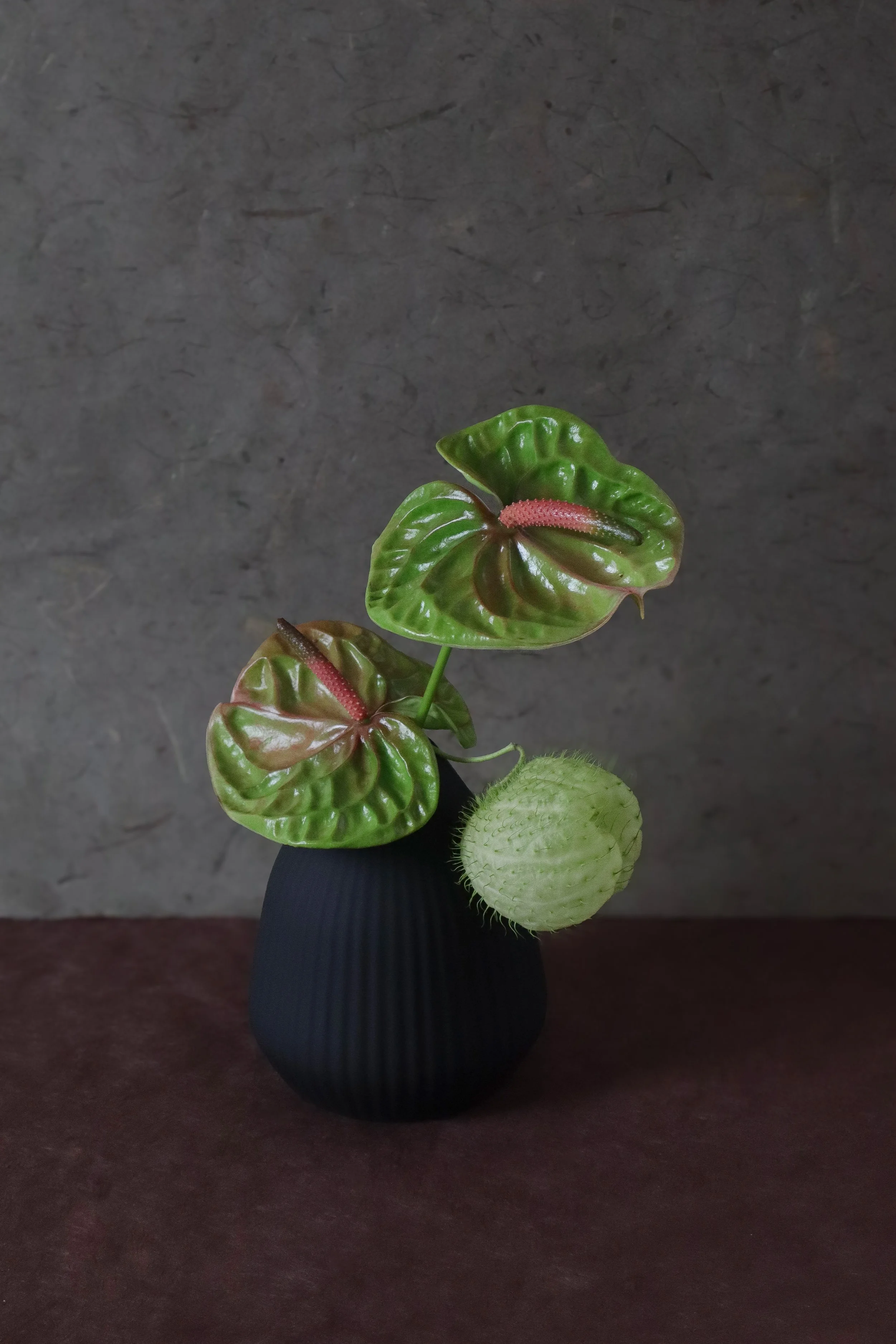 Matching bud vase for Host Stand or Cocktail tables
