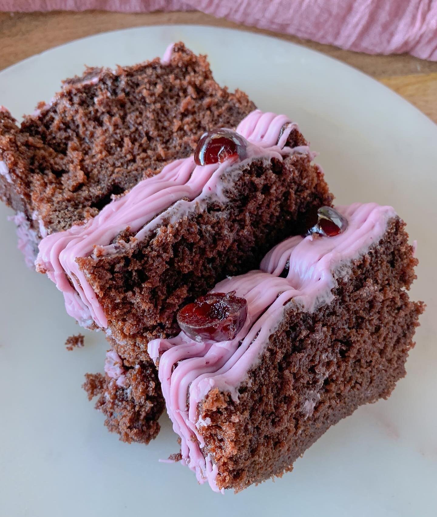 Friends, we highly recommend not trying this new Chocolate Cherry Loaf Cake unless you&rsquo;re okay with your life being changed for the better.
Don&rsquo;t say we didn&rsquo;t warn (encourage) you!

.
.
.
.
.
#gourmandise&nbsp;#slccoffee&nbsp;#shop