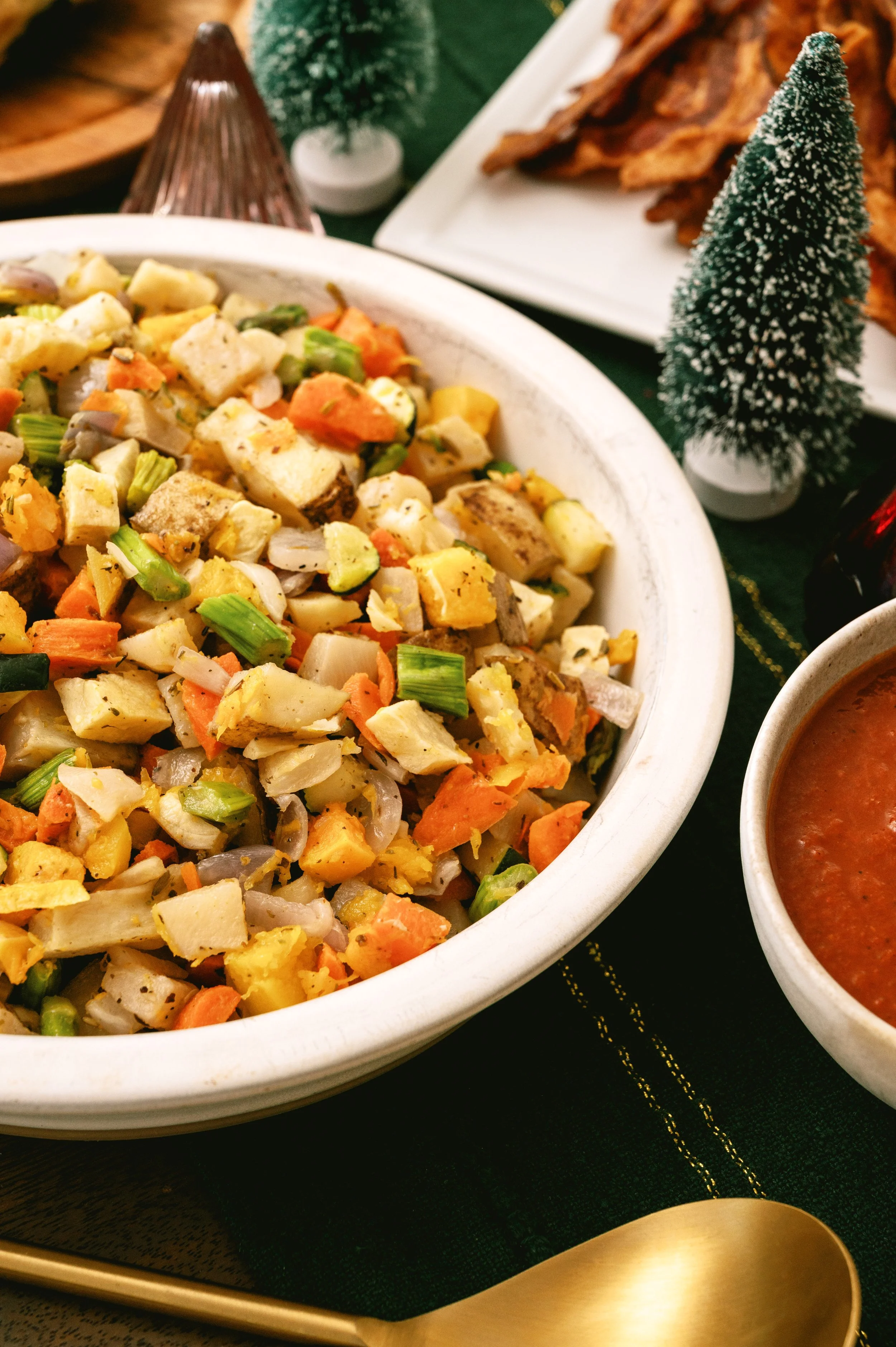 Veggie Hash Feast Portion Sylized Oct 2024 (1).jpg