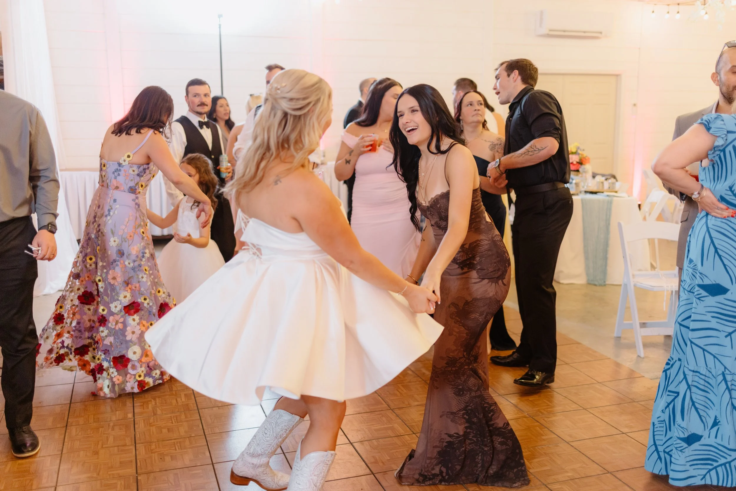 Nashville-Micro-Wedding-The-Effortless-Wedding (627).jpg