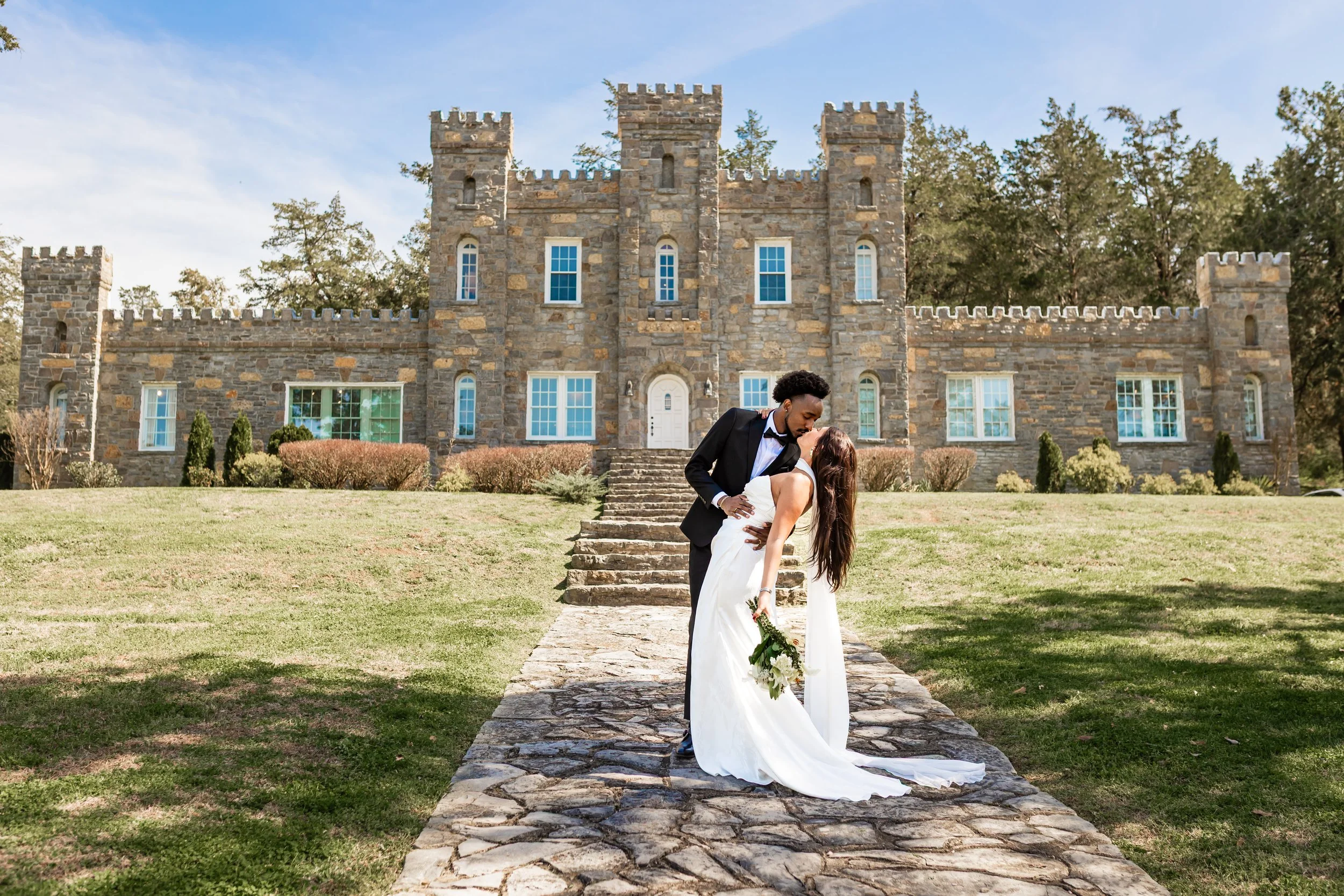 Nashville-Castle-Elopement-The-Effortless-Wedding (34).jpg