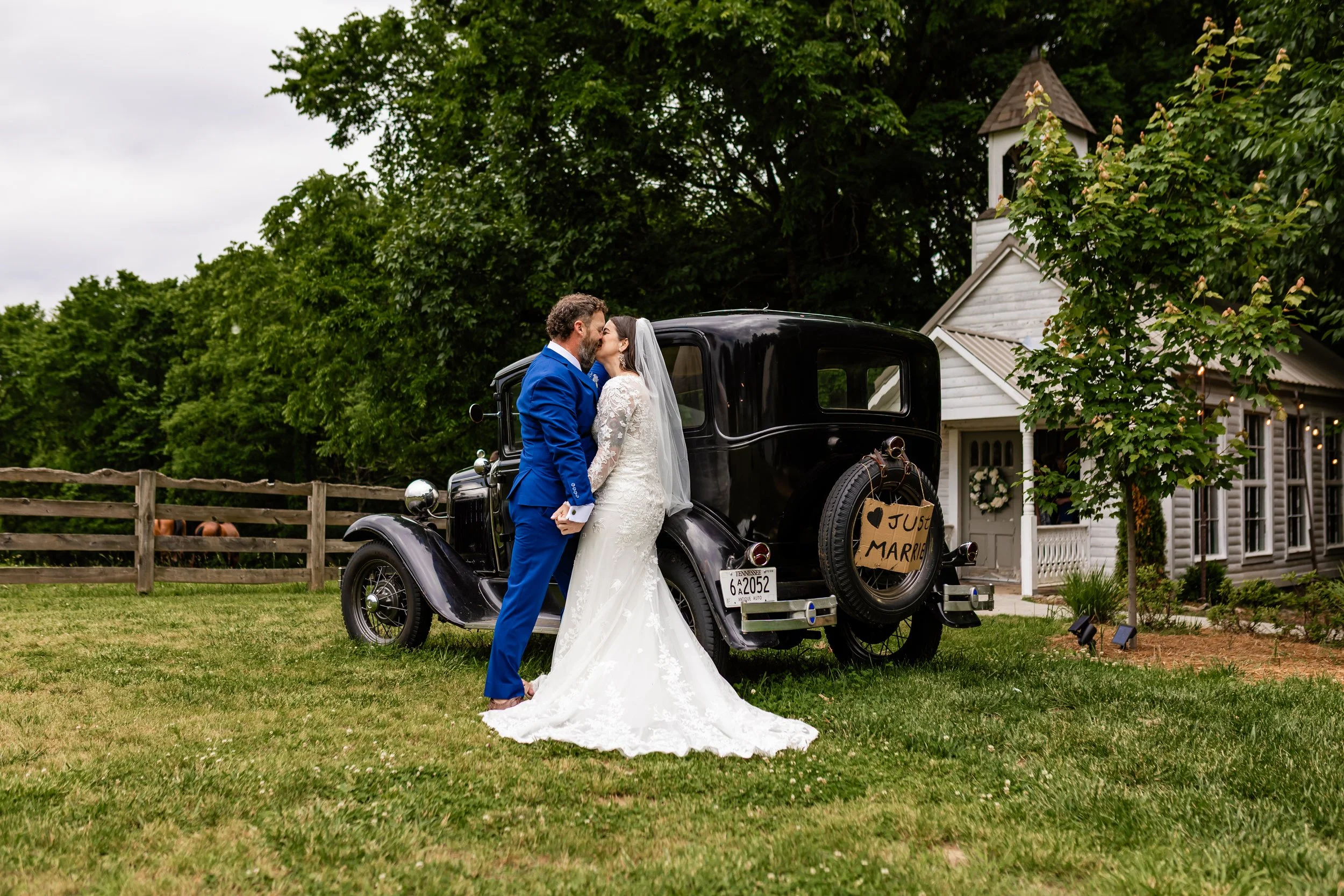 Nashville_Chapel_Elopement_The_Effortless_Wedding (141).jpg