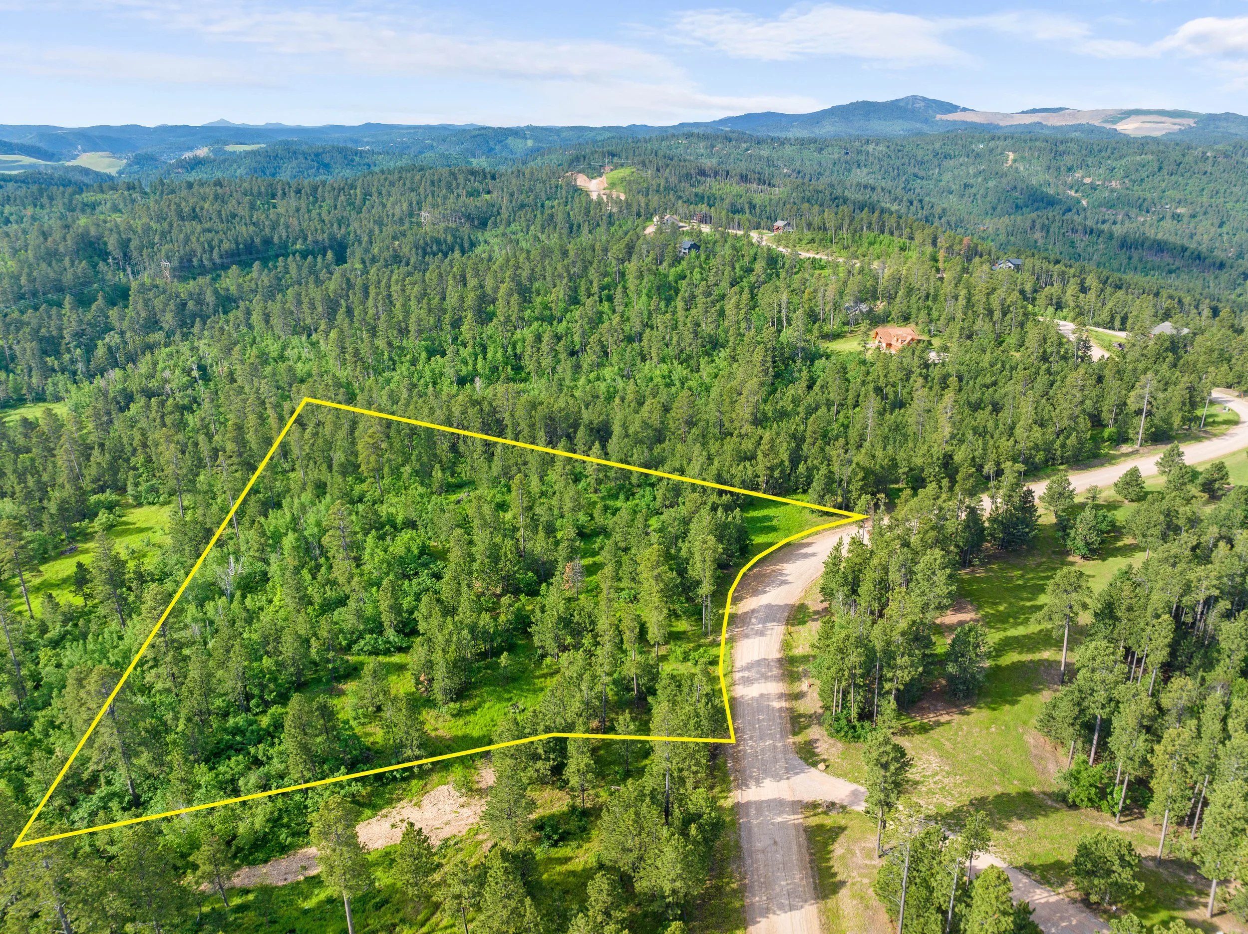 20734 Morning Star Road, Lead