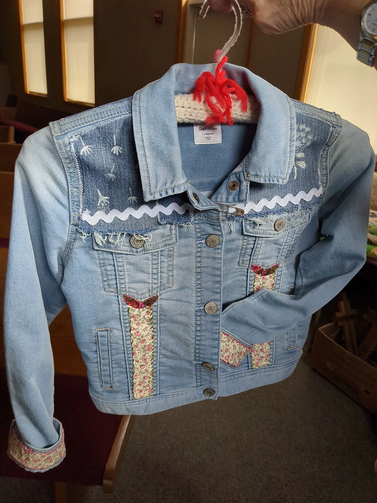 Kids Jean Jacket, Size 1: Joyce Friesen, First Mennonite, Lincoln