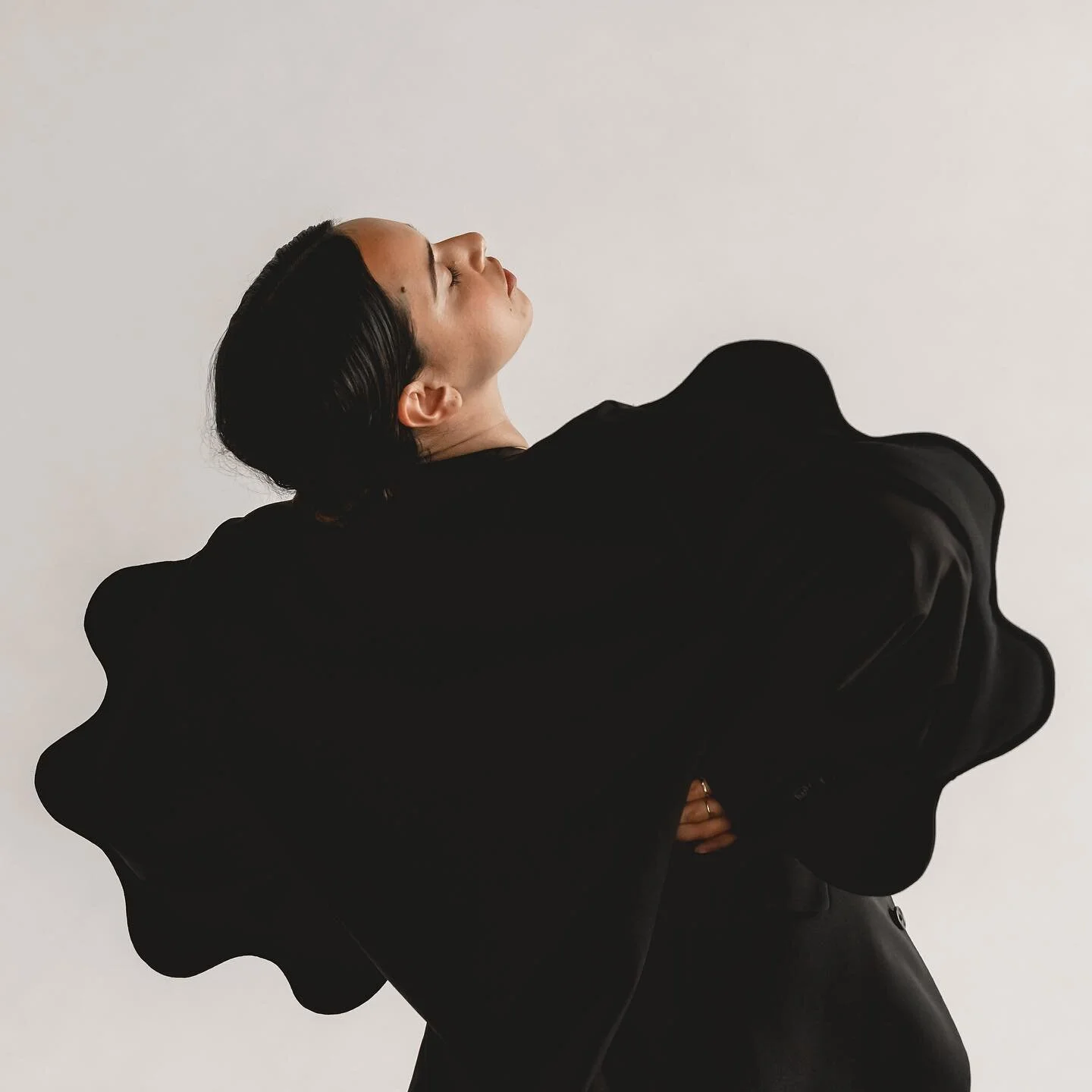 breaking this much-needed hiatus to share my most favorite shoot from this month 🤍 thank you to @laurskemp for trusting me with your pieces and being an incredible collaborator &mdash; these will forever hold a special place in my monochrome-loving 