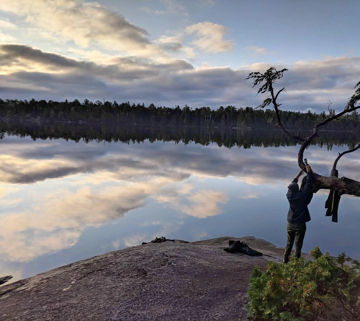 It took 3 days to canoe to this campsite - definitely my favorite of the trip! Our only neighbor was a bald eagle 😍 Just uploaded the vlog if you&rsquo;d like to follow along 🎥