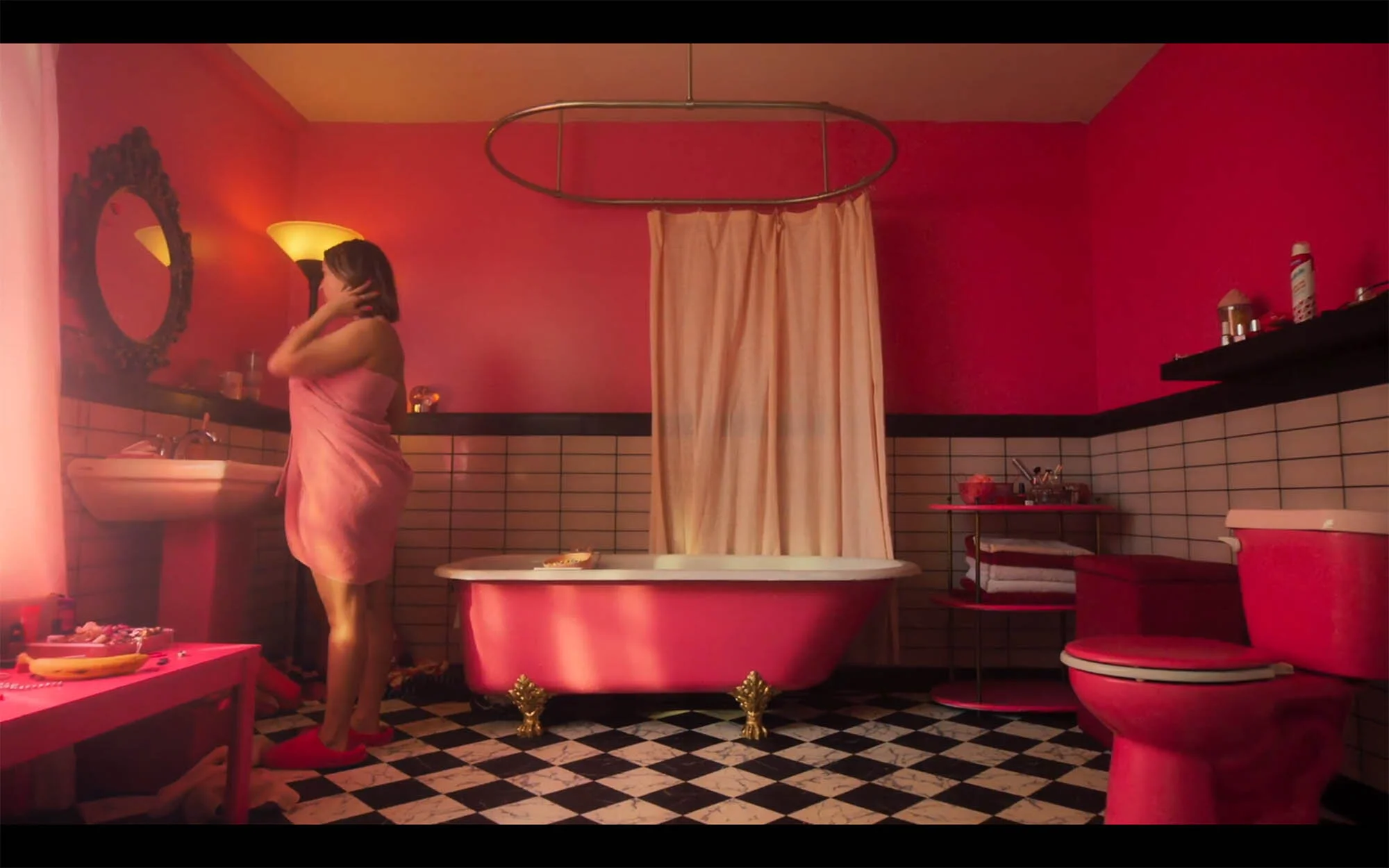 Pink bathroom.jpg