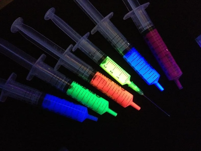 NEON 2.jpg