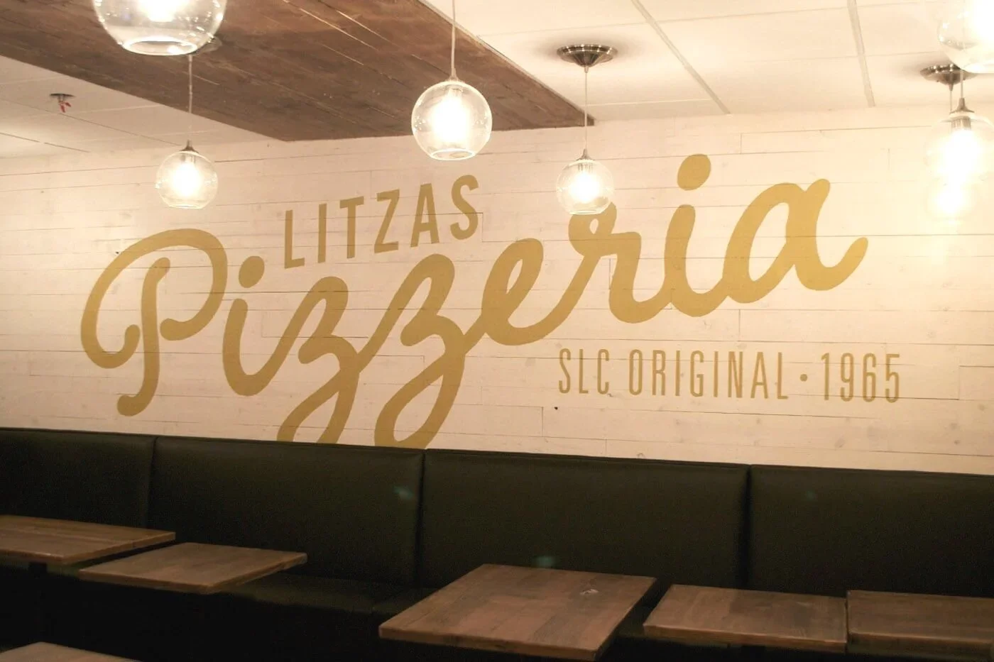What Keeps a Pizza Place Busy for 60 Years? Litza’s Recipe for Staying Power