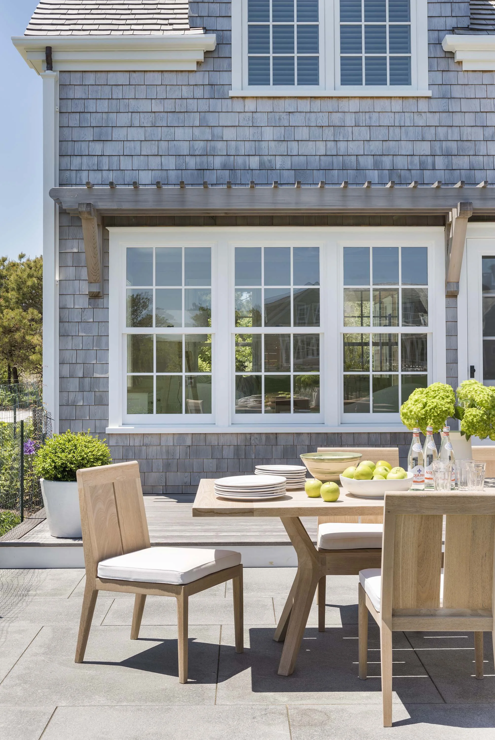 Nantucket Architect Mellowes and Paladino Nantucket Family Retreat West.05.jpg