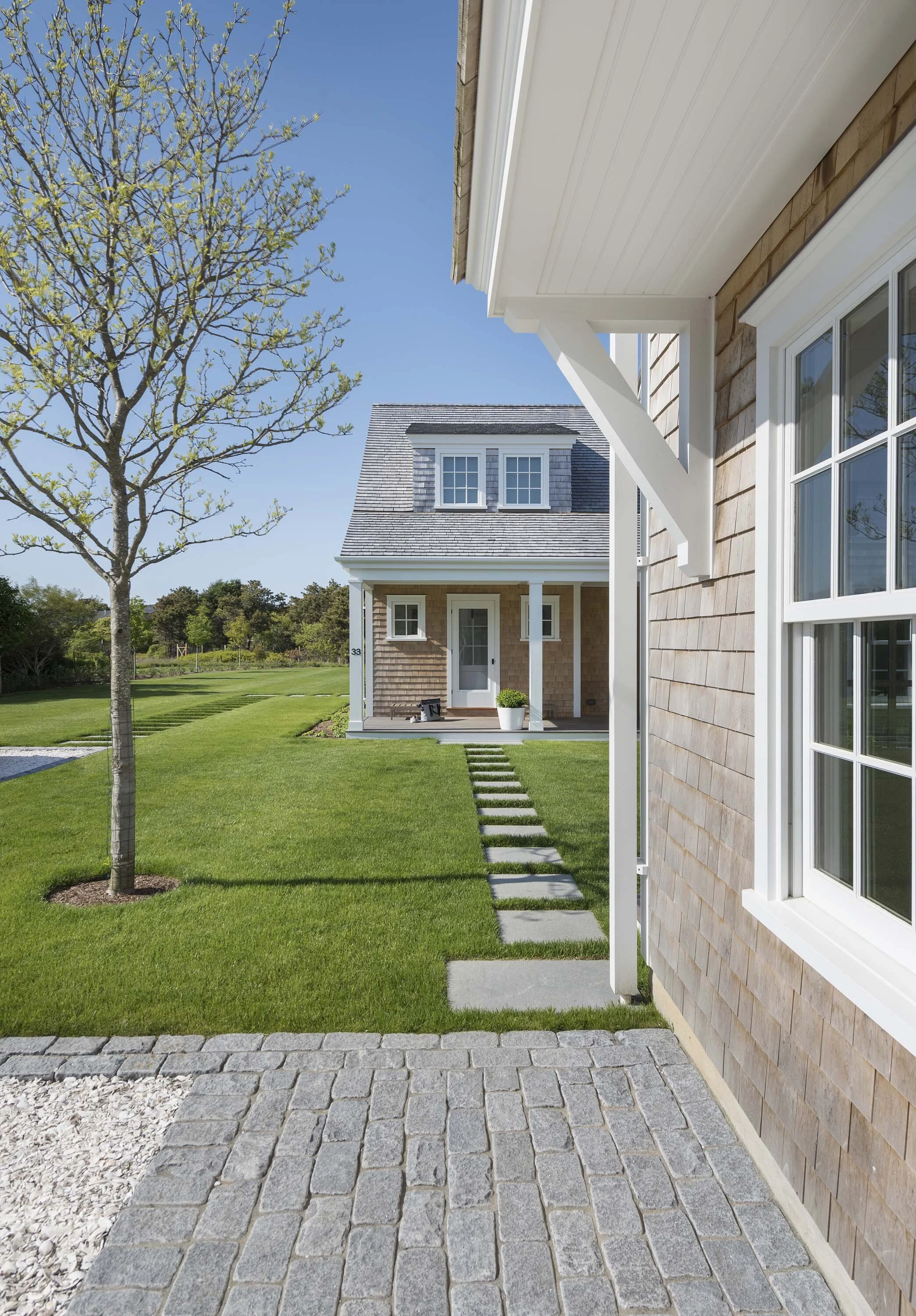 Nantucket Architect Mellowes and Paladino Nantucket Family Retreat West.06.jpg