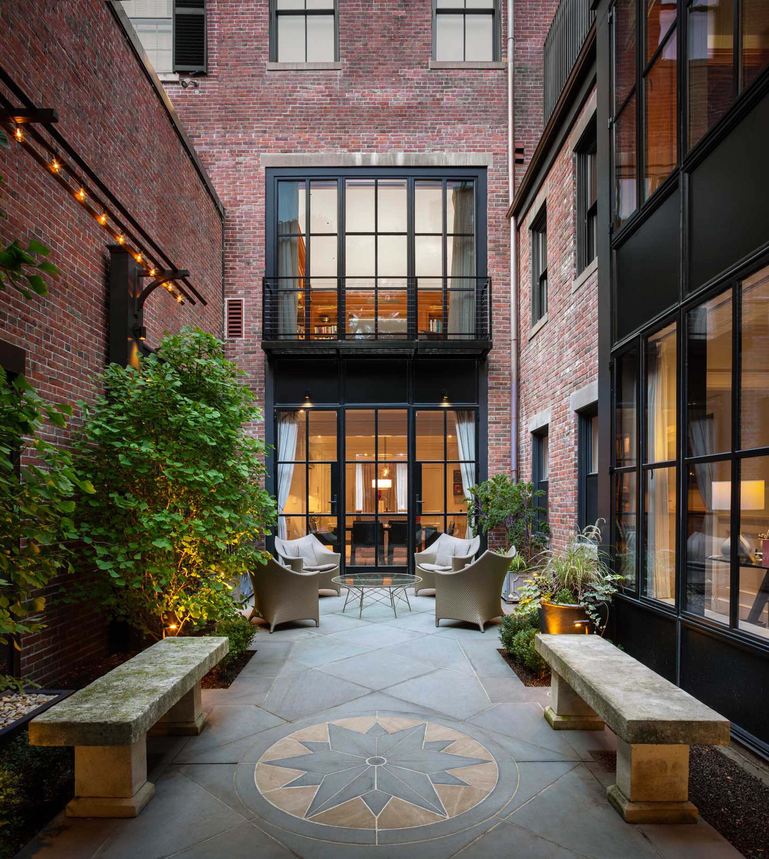 Boston Architect Mellowes and Paladino Louisburg Square Residence.15.jpg