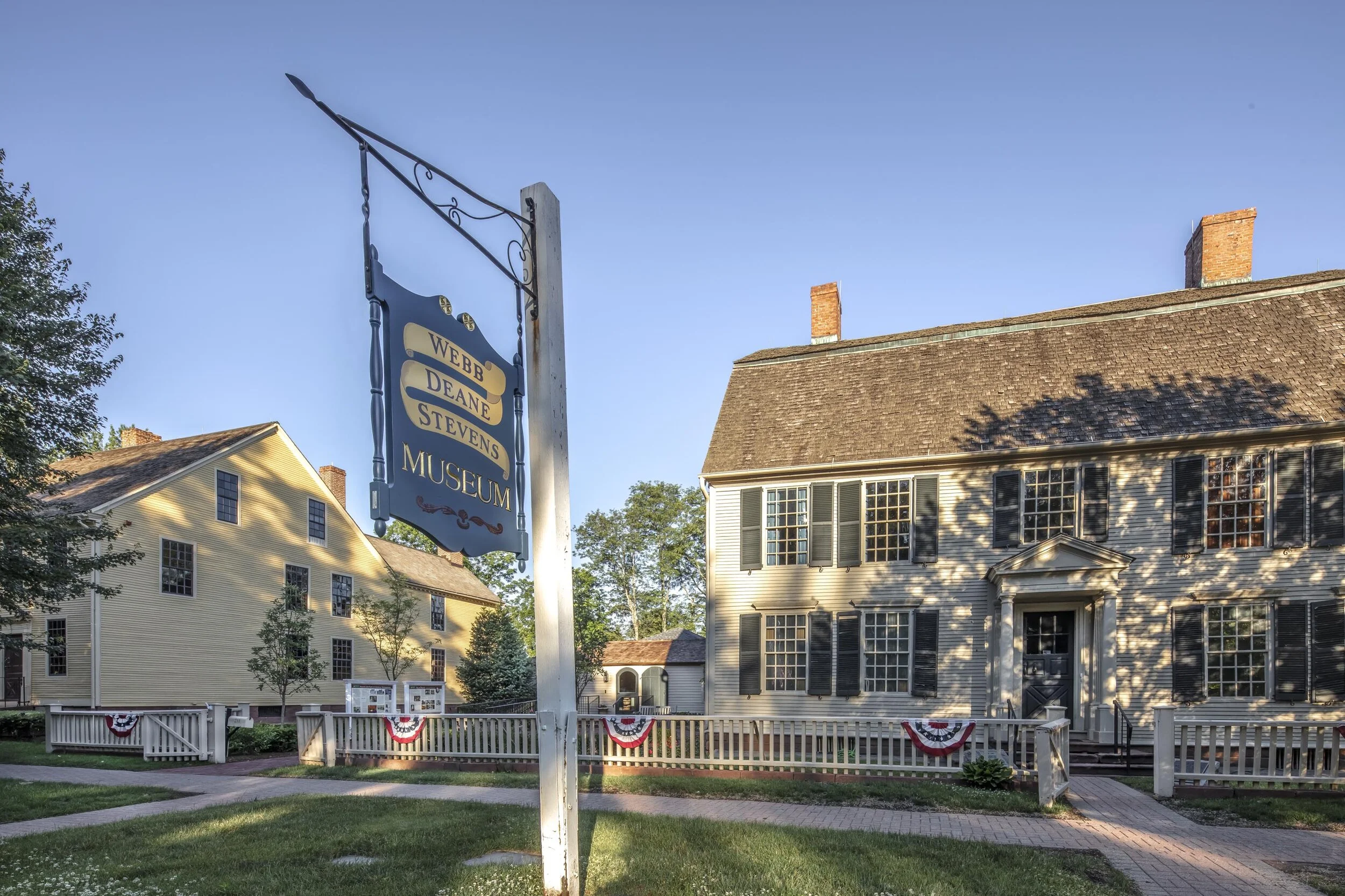 WDS+Museum+Sign+Holcombe+Education+Wing+MELLOWES+PALADINO+ARCHITECTS+ Ext 17 0347 FINAL.jpg