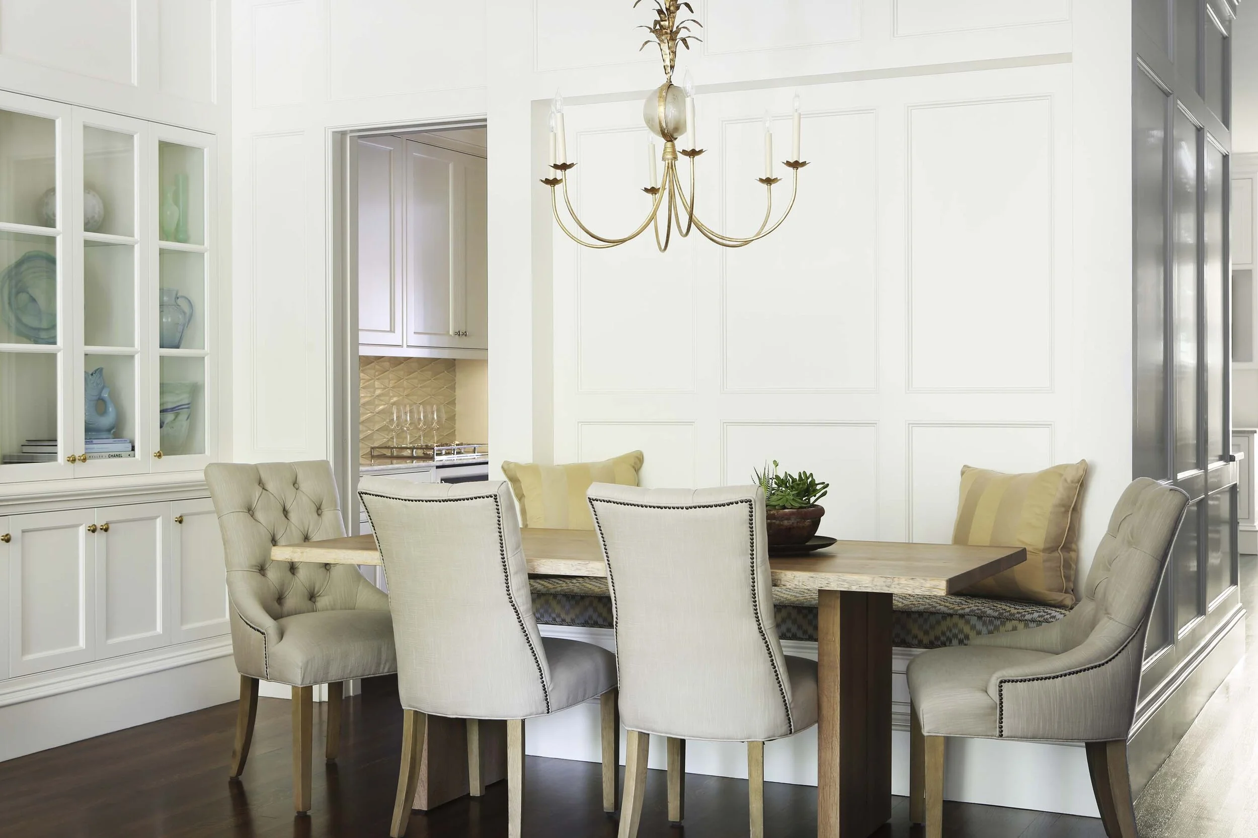 Boston Architect Light FIlled Back Bay Residence.08.jpg