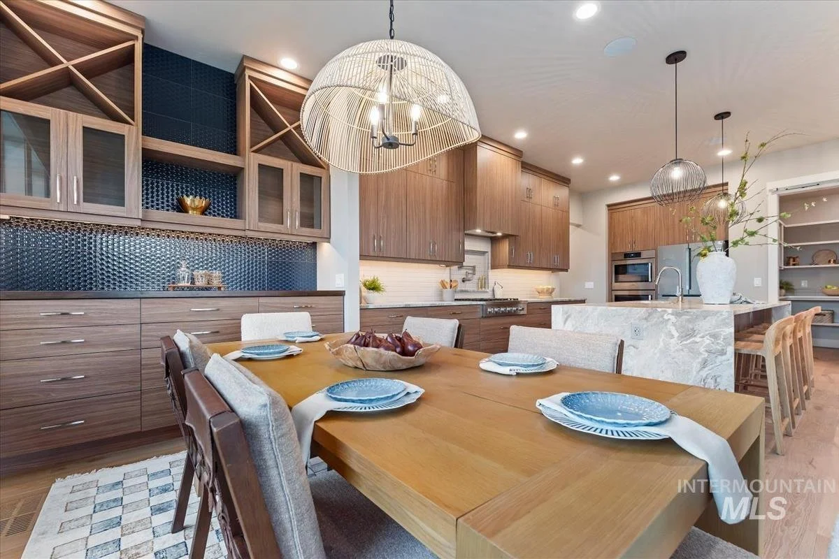 Dining Space.jpeg