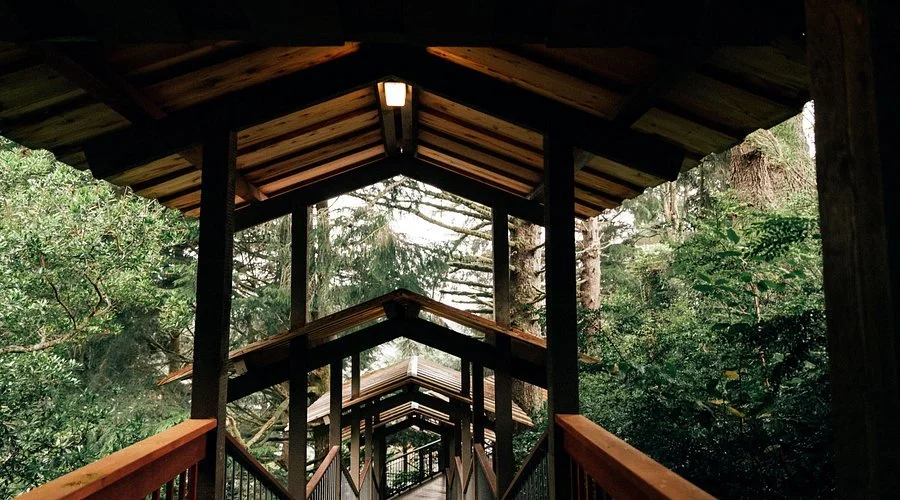 Salishan Coastal Lodge - Walkway.jpg