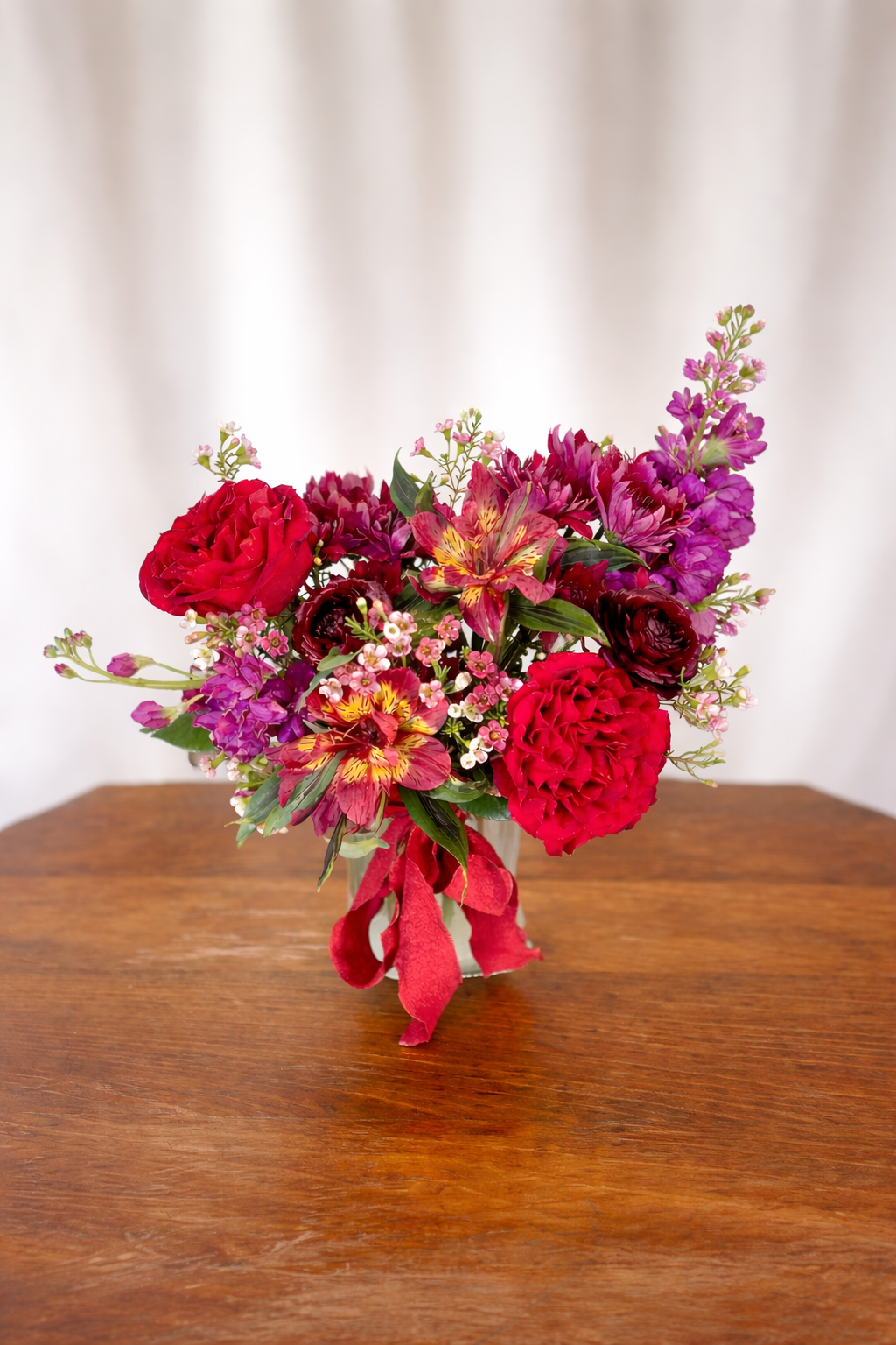 Romance, Vase Arrangement