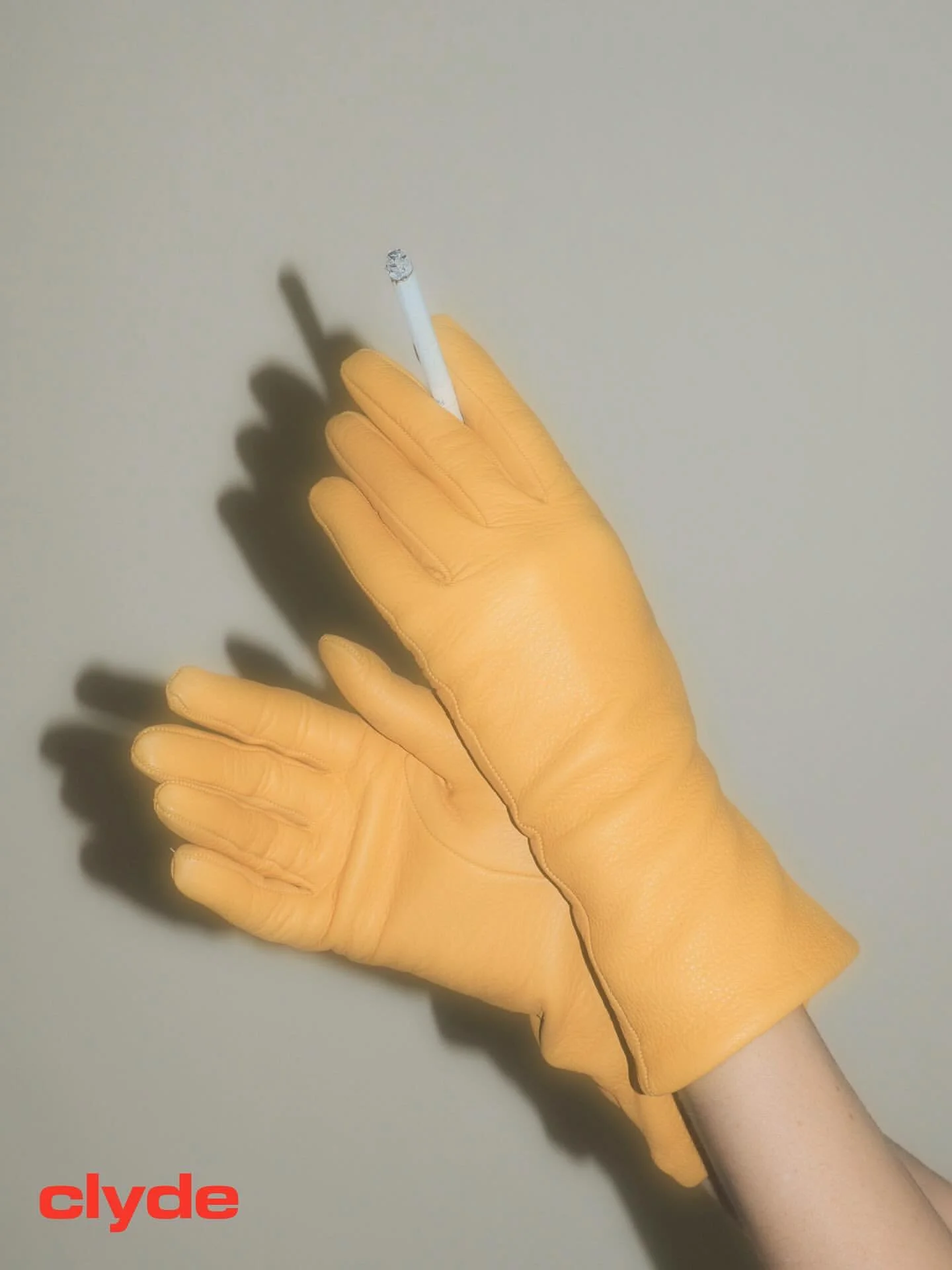 model in clyde gloves