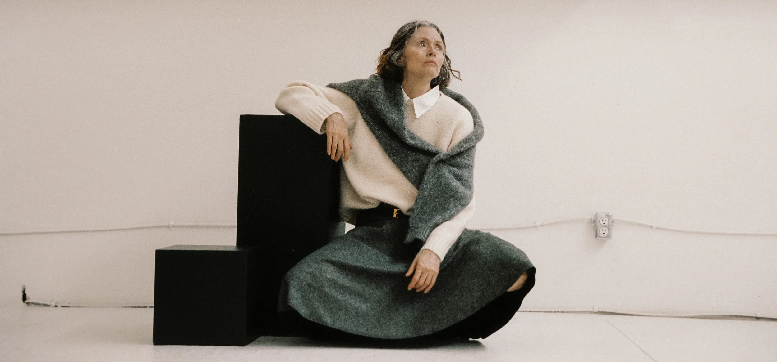 BARE-KNITWEAR