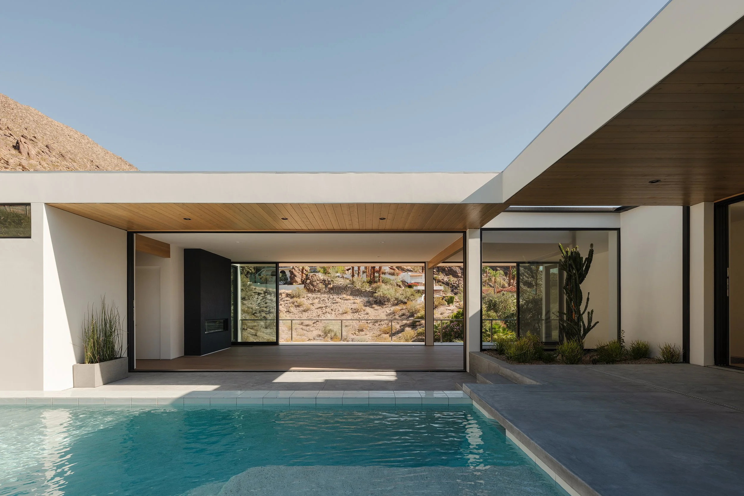 Crestview Exterior 2.jpg