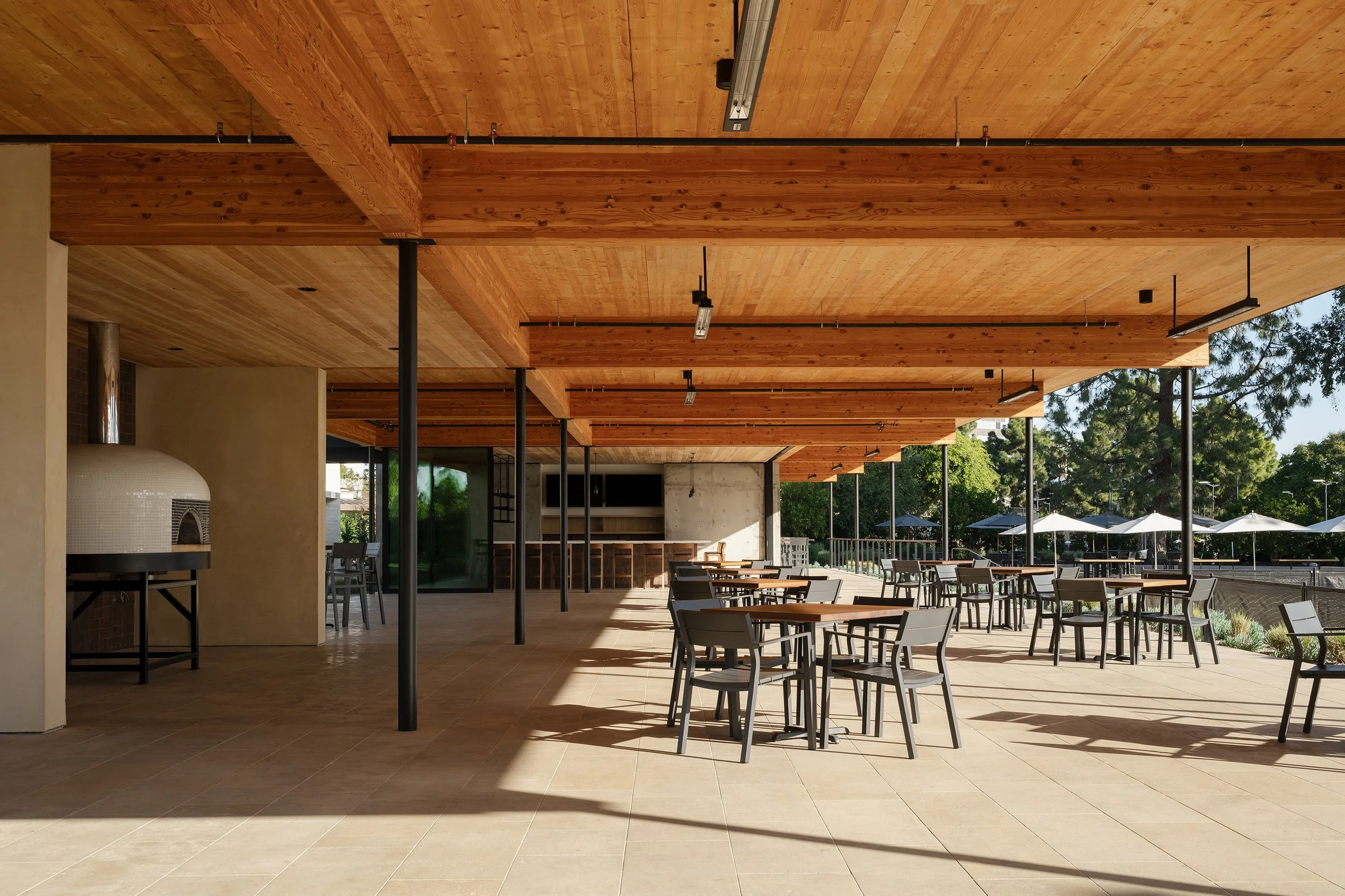 HCC Bar 8.jpg