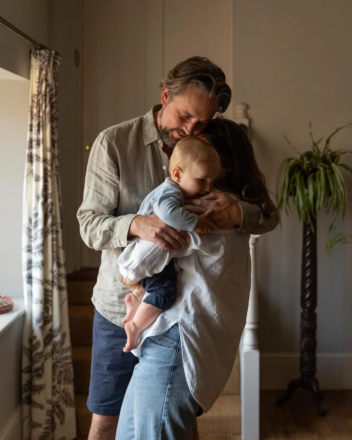 Cosy in home sessions hit different.
They&rsquo;re sentimental because every nook and cranny holds a thousand memories.
Our homes are where we grow our families&hellip;what beautiful memories for our babies to look back at when they&rsquo;re older.🥹