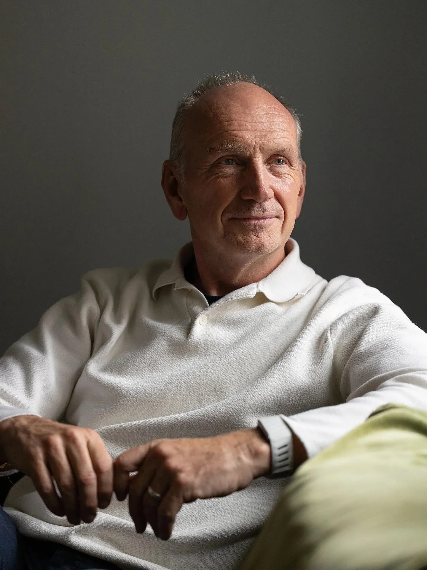 3 brand image ideas for business owners:

1. Lifestyle portraits that feel like you.

2. Your creative process or workflow.

3. In your element working with others.

A brand session gallery will take you on a journey -  starting with an introduction 