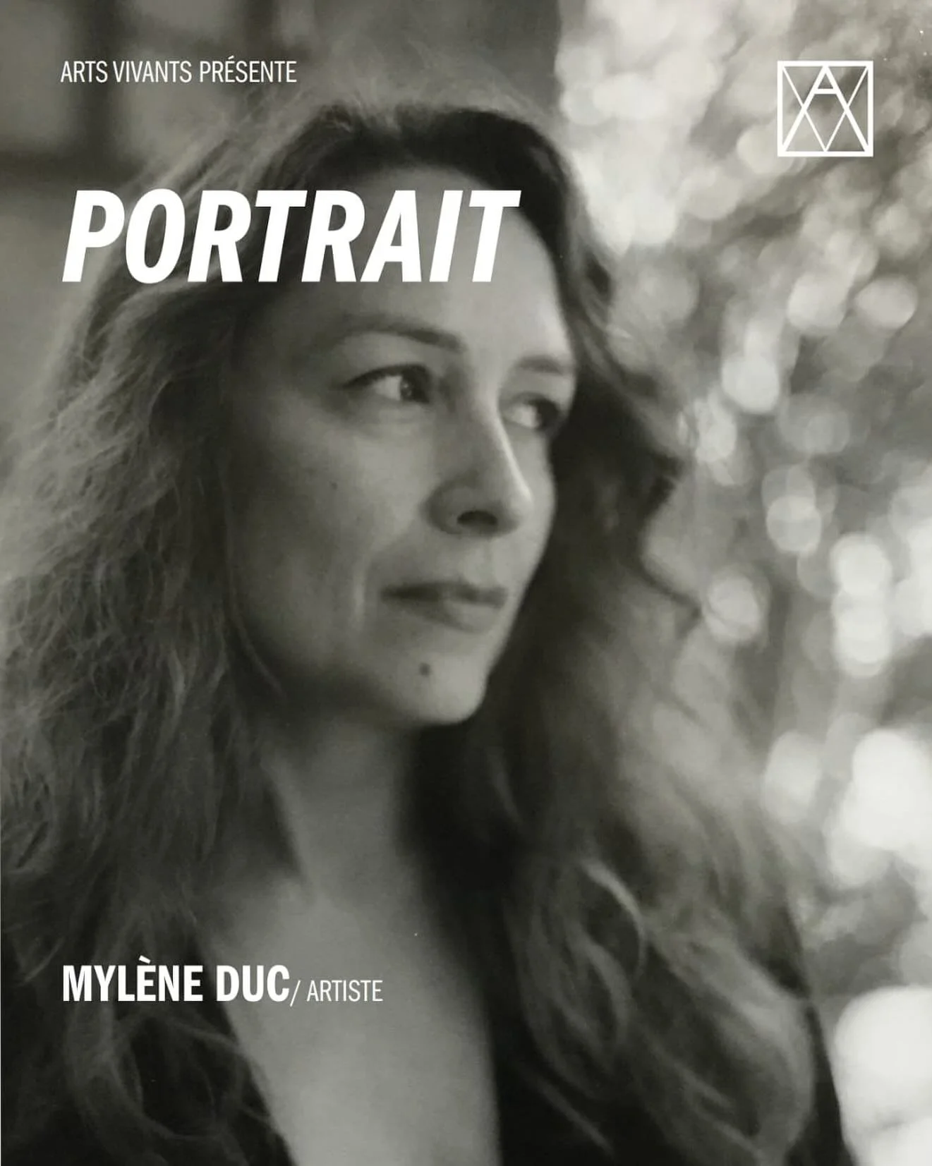 Mylène Duc interroge la nature et le sens de l’expérience sensible. Elle le fait dans des pratiques plastiques (dessin, peinture, photographie, gravure, broderie) et théoriques. Elle s’attache à l’art comme expérience, dans ses