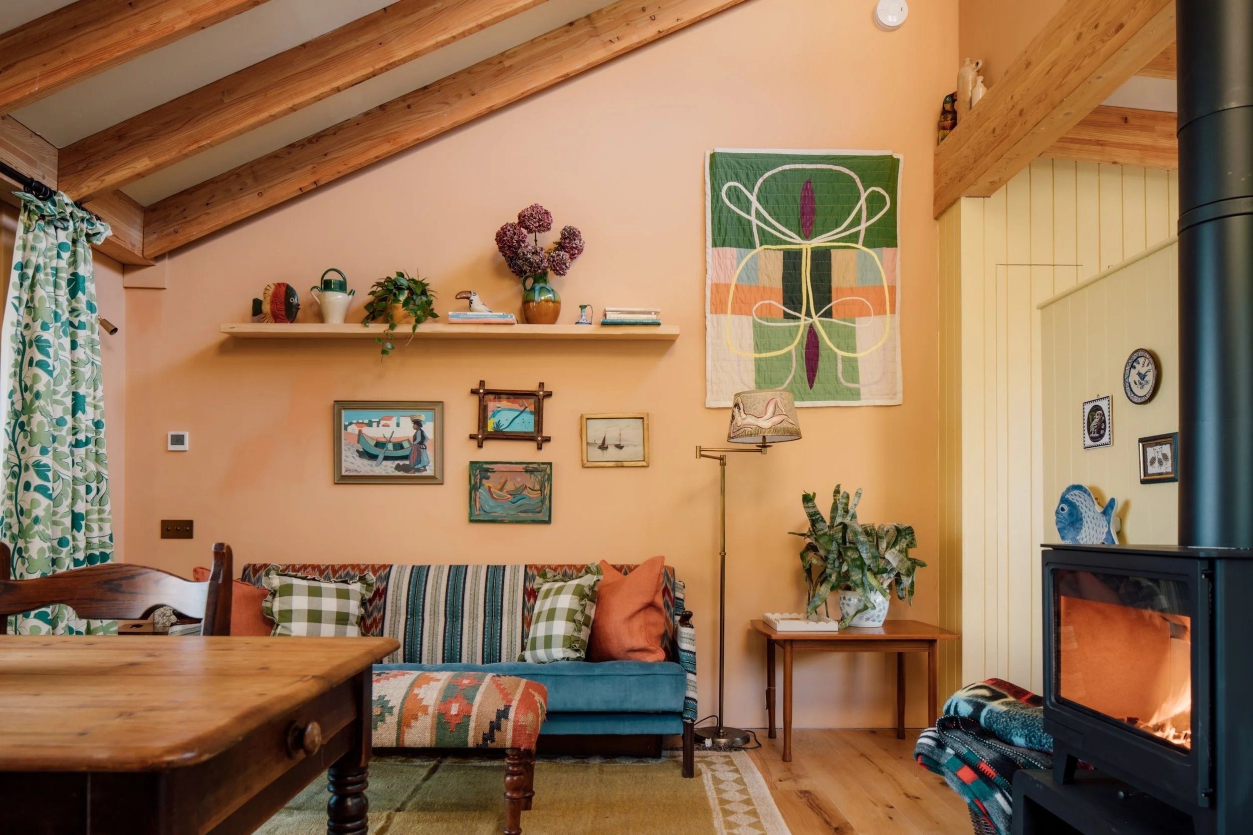 living-room-interior-of-country-house-hotel-in-Devon-and-Exeter.jpg
