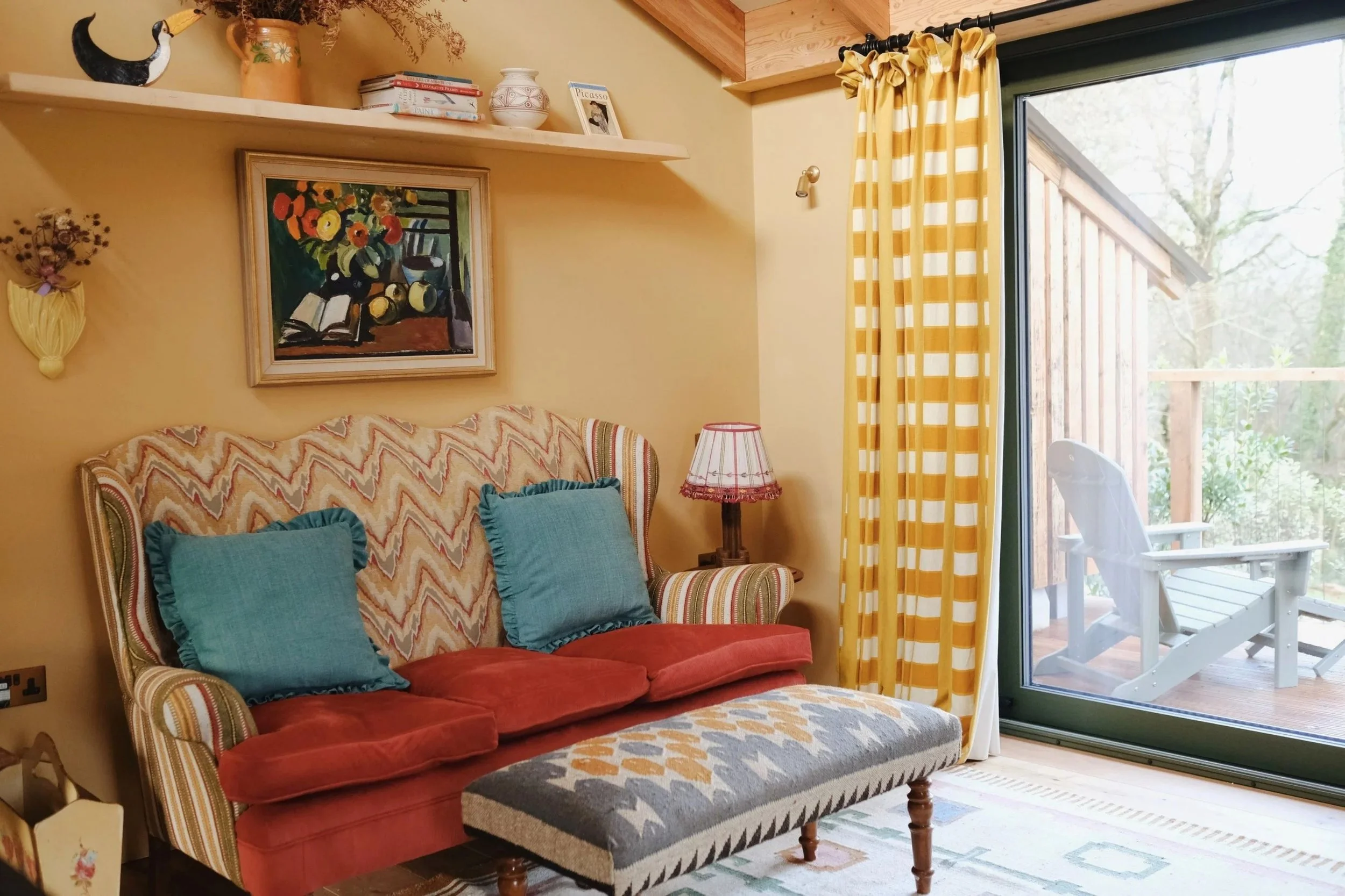 boutique-hotel-cabin-with-sauna-for-families-in-devon.jpg