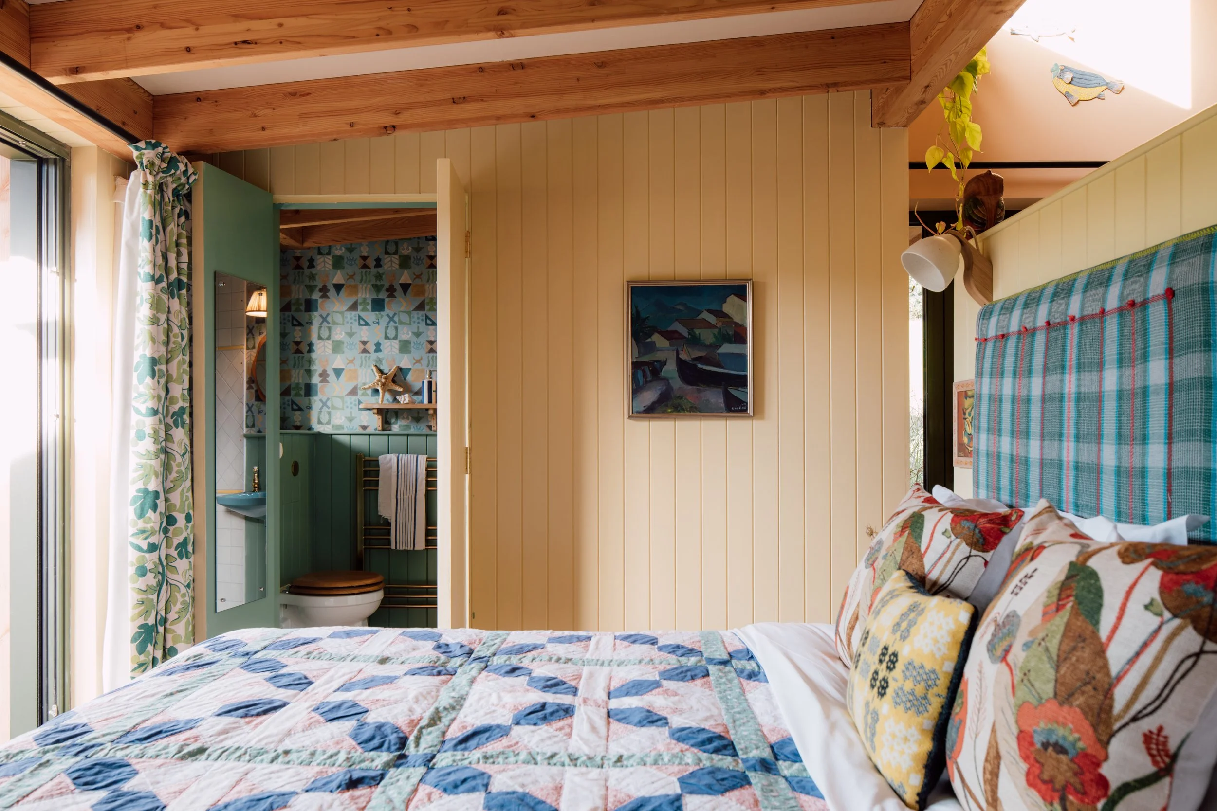 Glebe Cabins - Crows Nest & Sauna-35.jpg