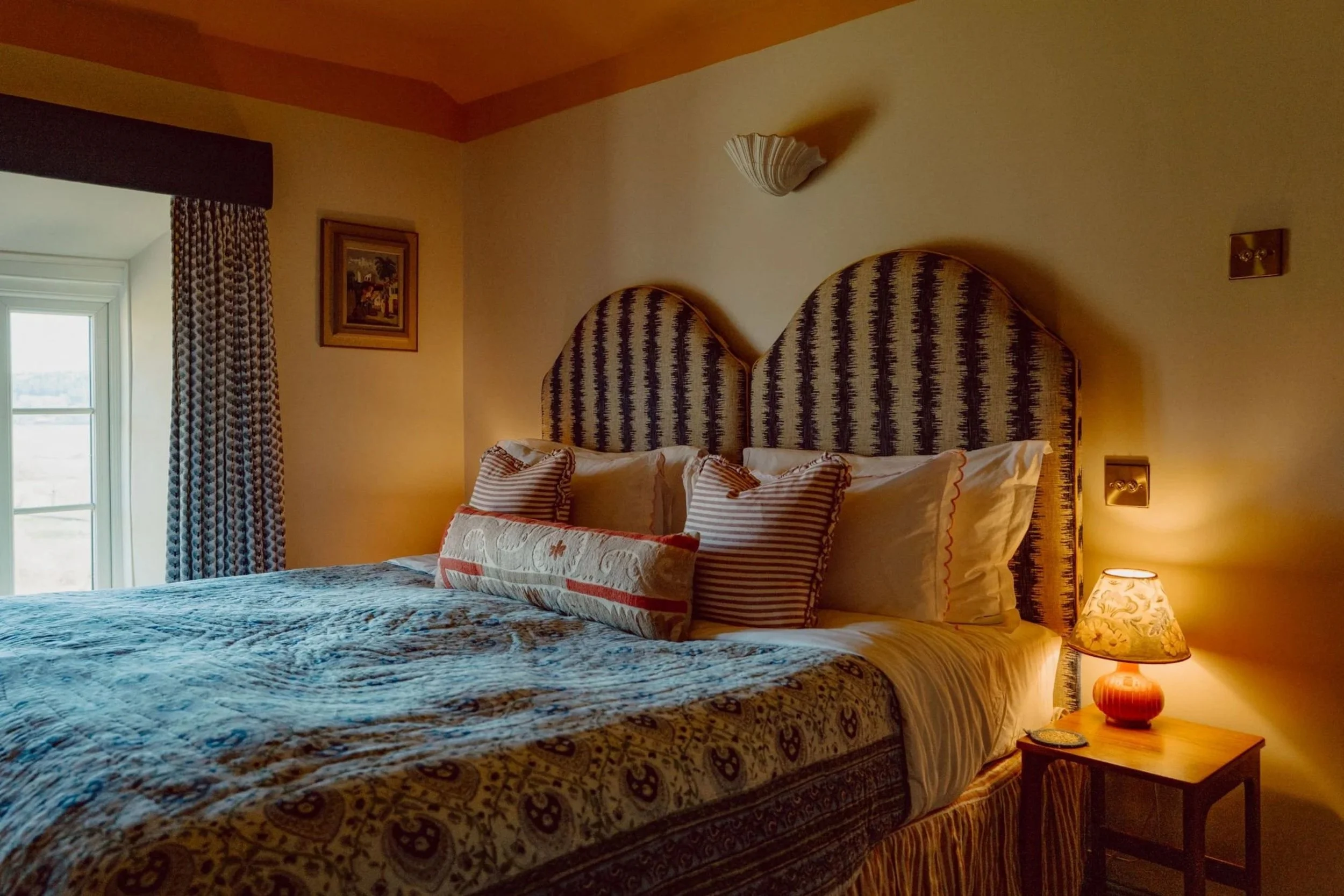 interior-of-bed-and-breakfast-accommodation-for-tourists-in-honiton.jpg