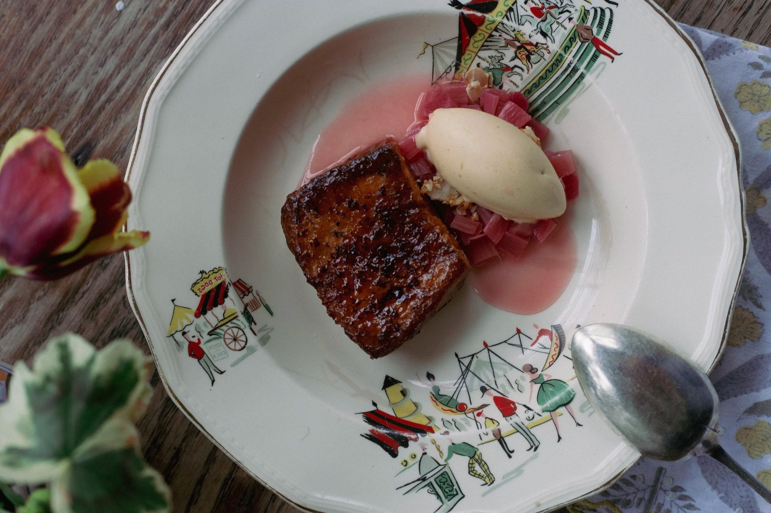 pain-perdu-rhubarb-buttermilk-ice-cream-in-michelin-star-restaurant.jpg