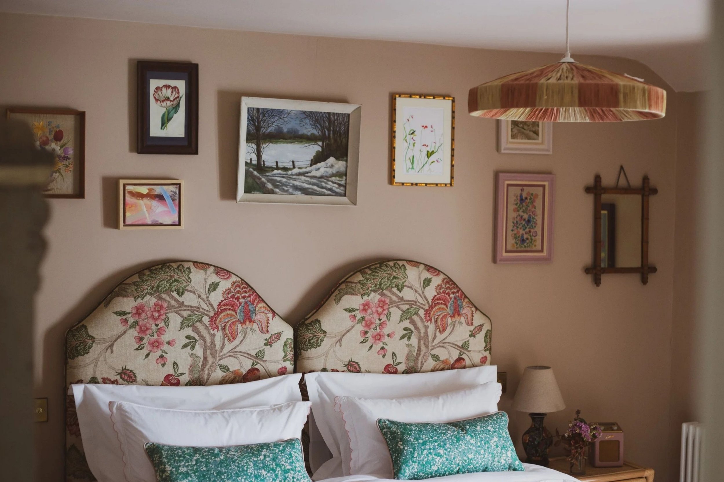 interior-of-bed-and-breakfast-accommodation-for-tourists-in-lyme-regis.jpg