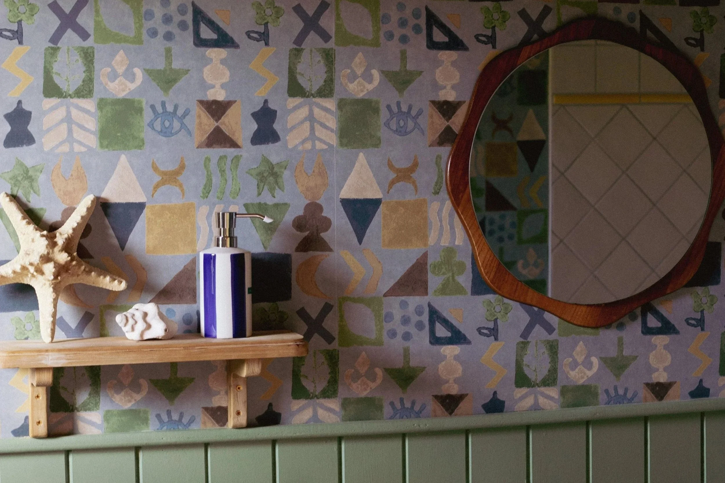 bathroom-details-of-country-house-hotel-in-Devon-and-Exeter.jpg