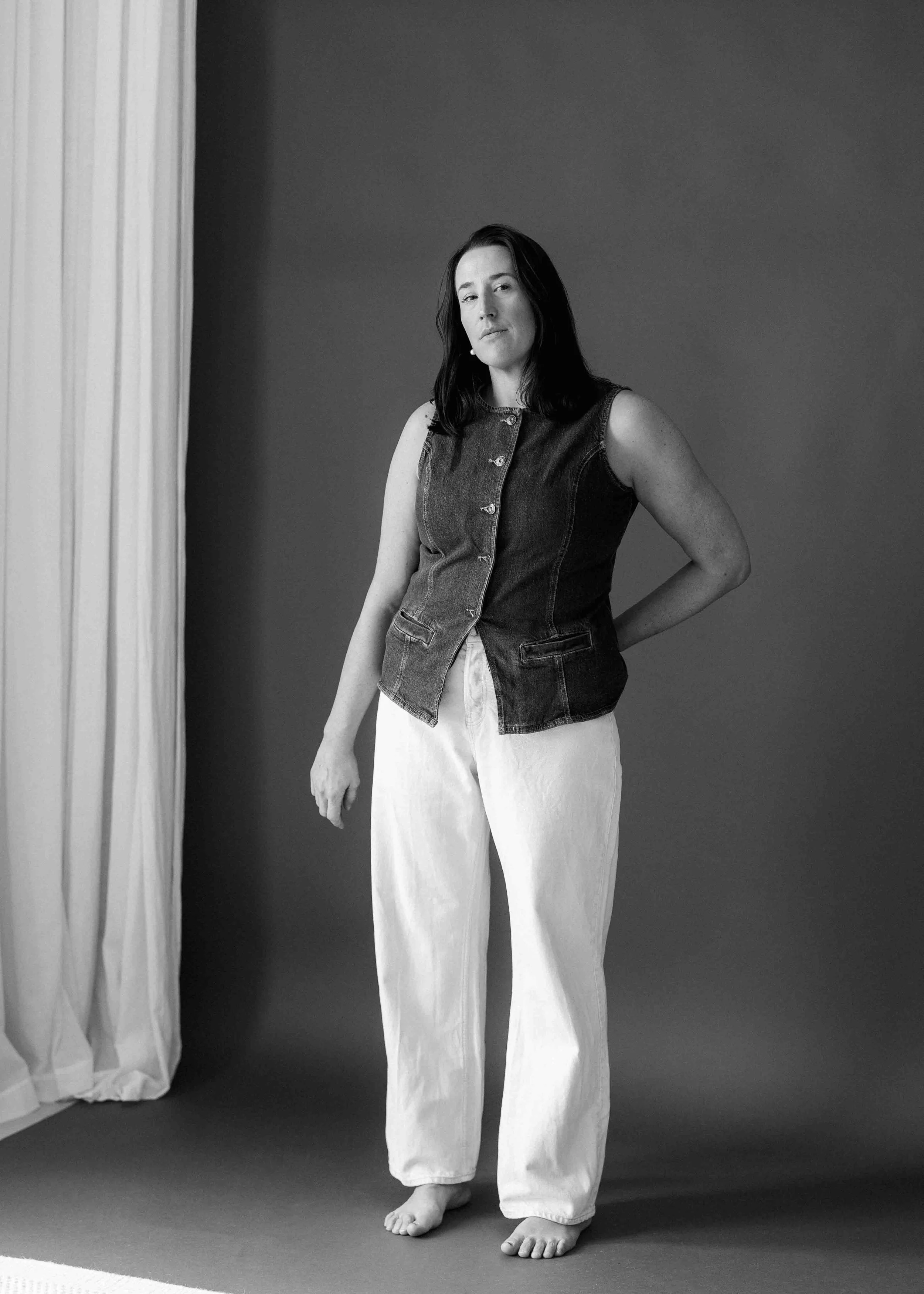 Portrait_Photographer_London_Lottie Topping--14.jpg