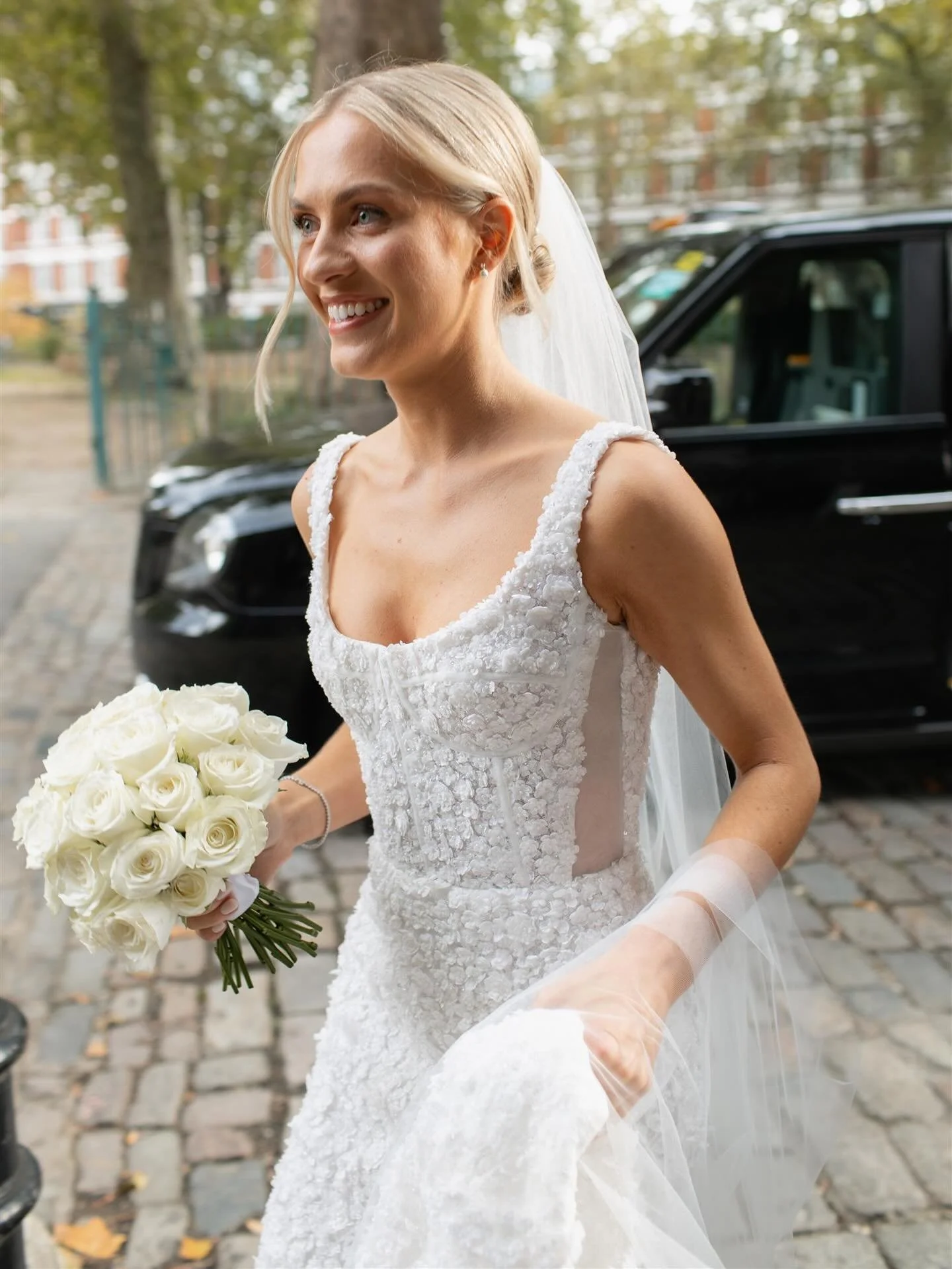 Steph + this dress 🙌🏻 my brides are my Queens.

Hair + Make up @astondavieshairandmakeupartist 
Dress @gillianmillion 
Content creation @contentandconfetti 
Venue @thecharterhouse_events 

#charterhousewedding #thecharterhouselondon #londonweddingp
