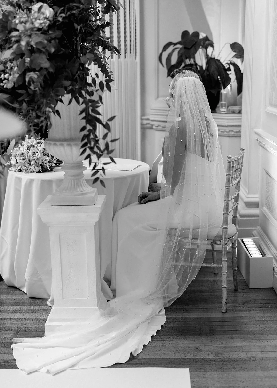 hedsor-house-wedding-Lottie Topping-editorial-documentary-wedding-photography9.JPG