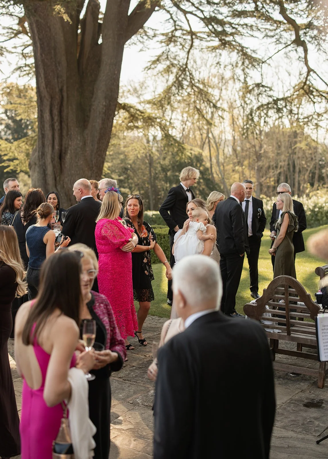 hedsor-house-wedding-Lottie Topping-editorial-documentary-wedding-photography25.JPG